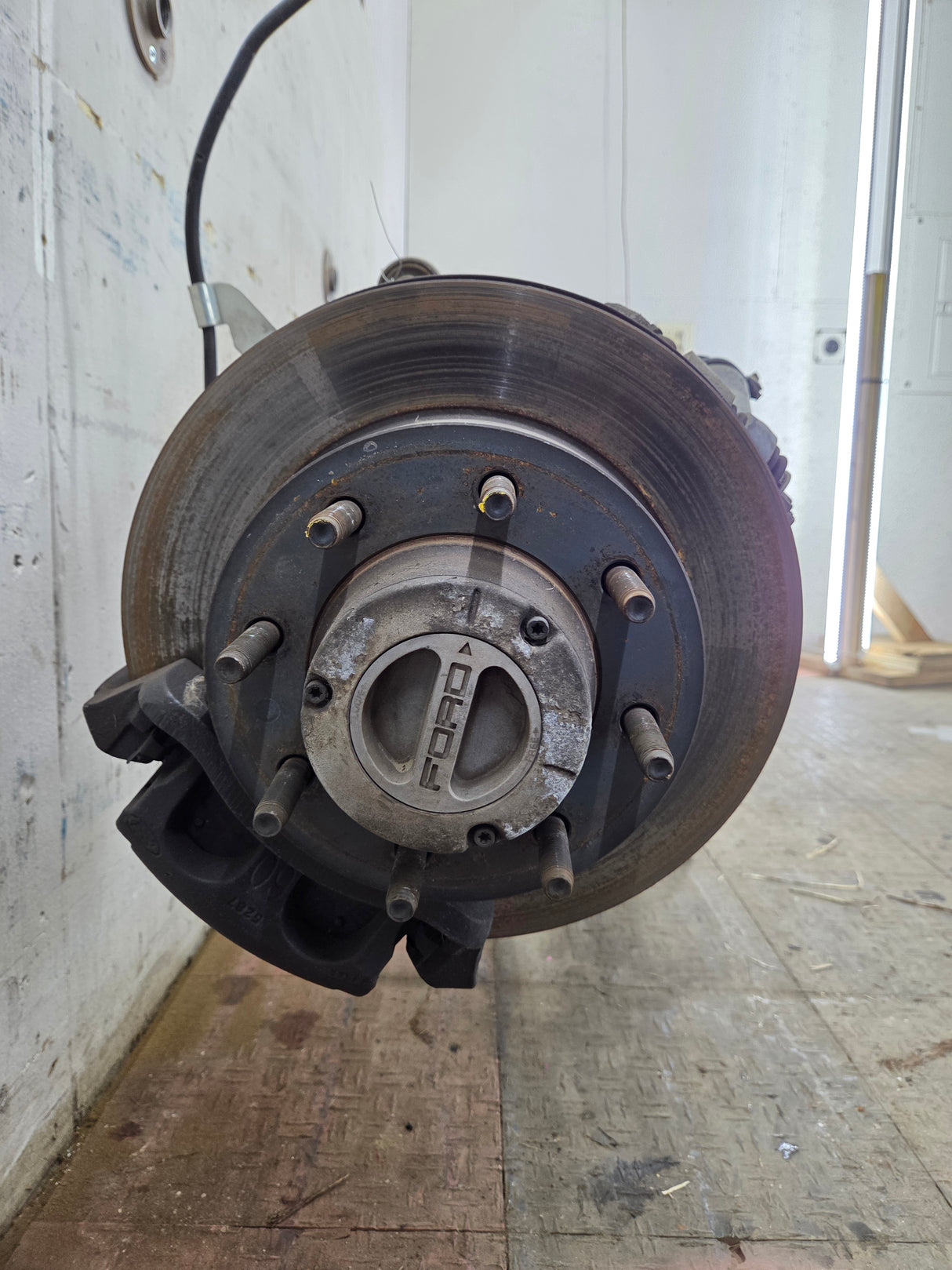 2008-2010 Ford Super Duty F250 F350 FRONT Axle 3.73 SRW