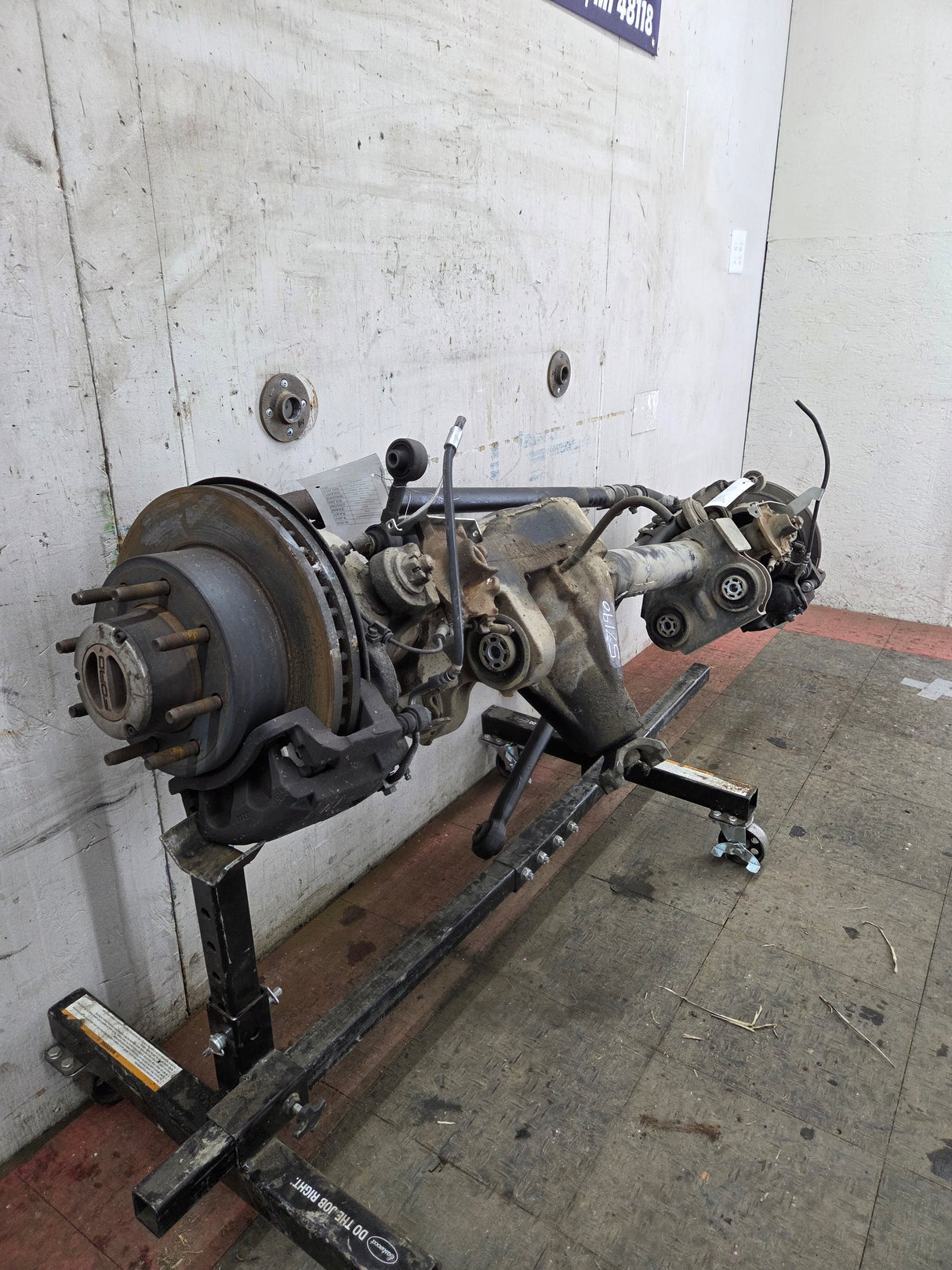 2008-2010 Ford Super Duty F250 F350 FRONT Axle 3.73 SRW