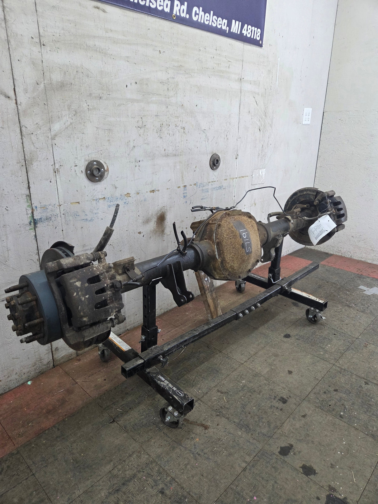 2008-2010 Ford Super Duty F250 F350 SRW Rear Axle 3.73 Gear Ratio