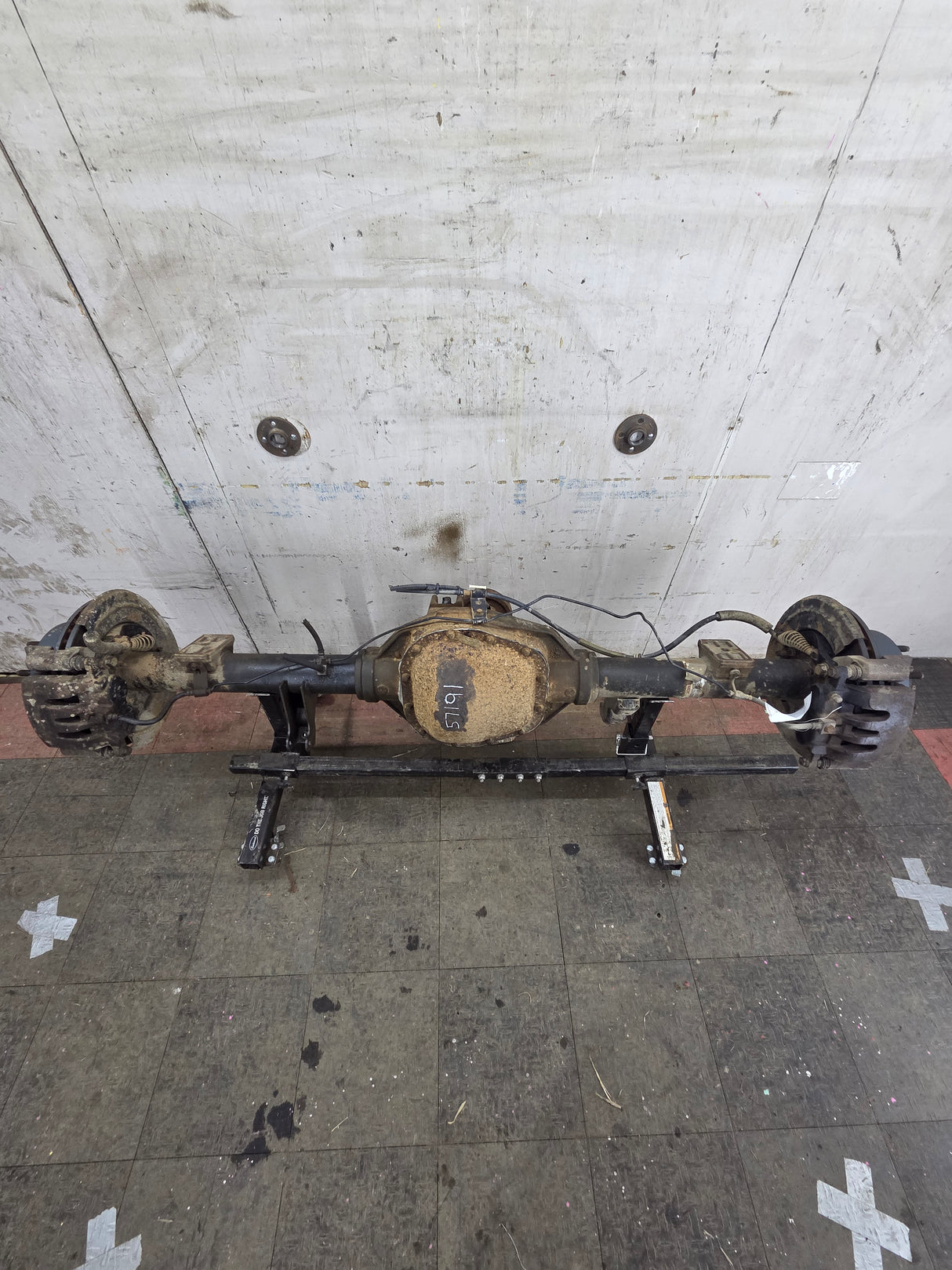 2008-2010 Ford Super Duty F250 F350 SRW Rear Axle 3.73 Gear Ratio