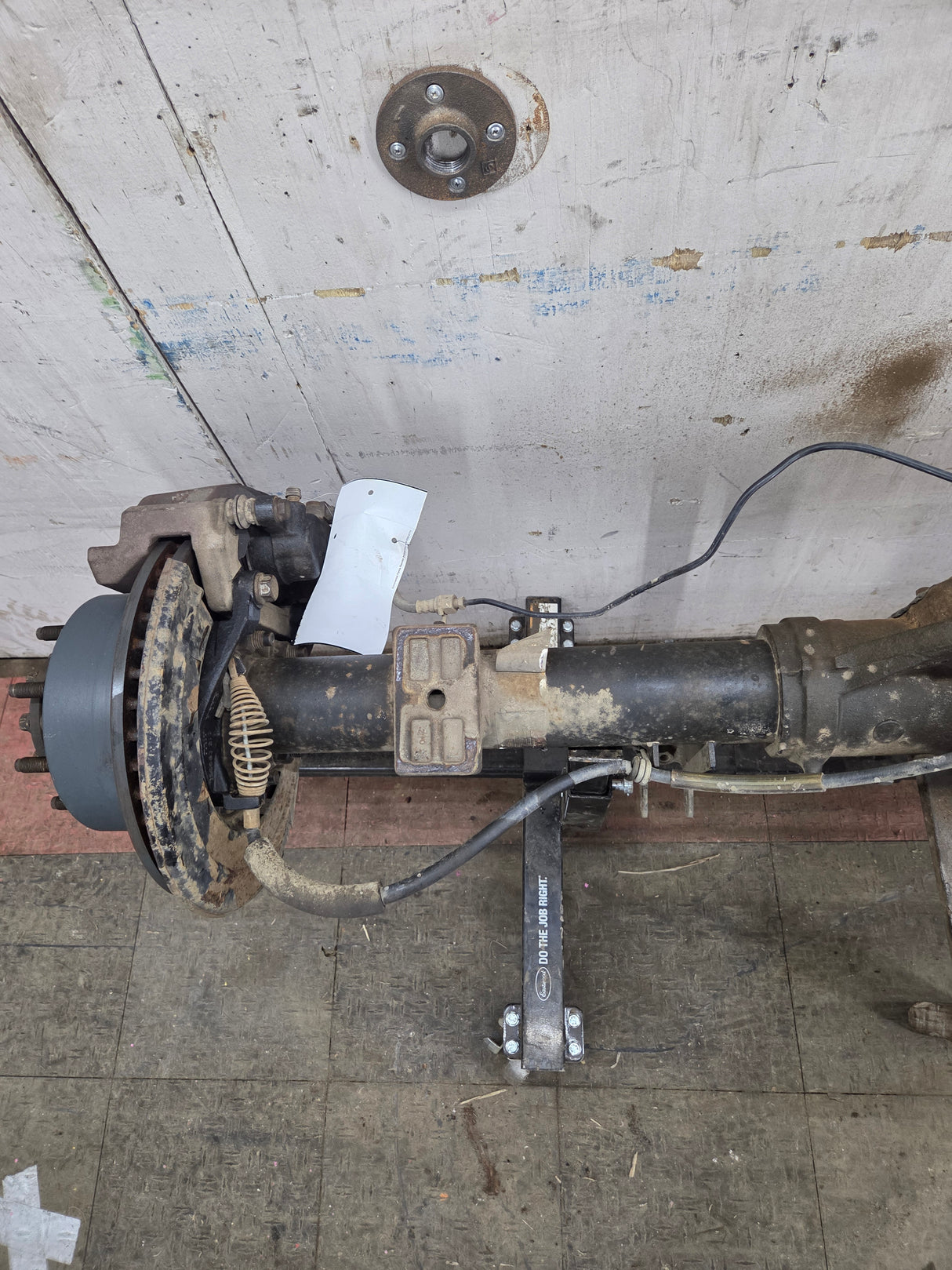 2008-2010 Ford Super Duty F250 F350 SRW Rear Axle 3.73 Gear Ratio