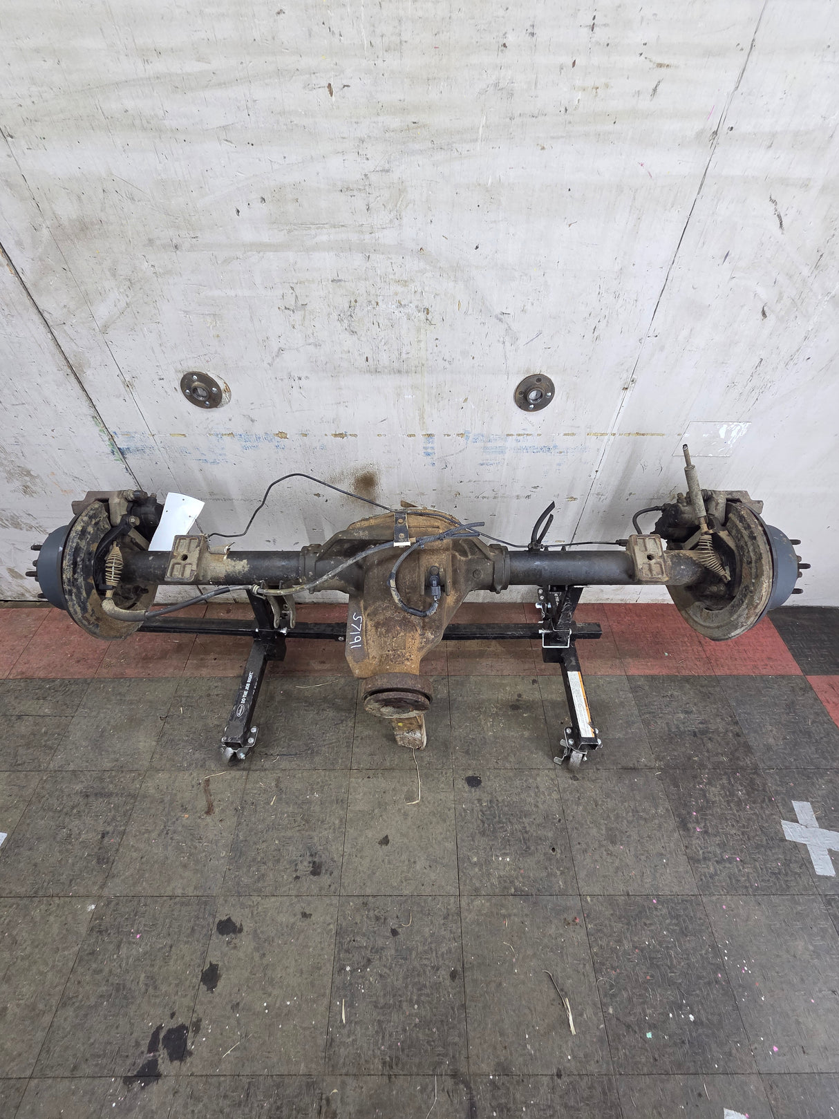2008-2010 Ford Super Duty F250 F350 SRW Rear Axle 3.73 Gear Ratio