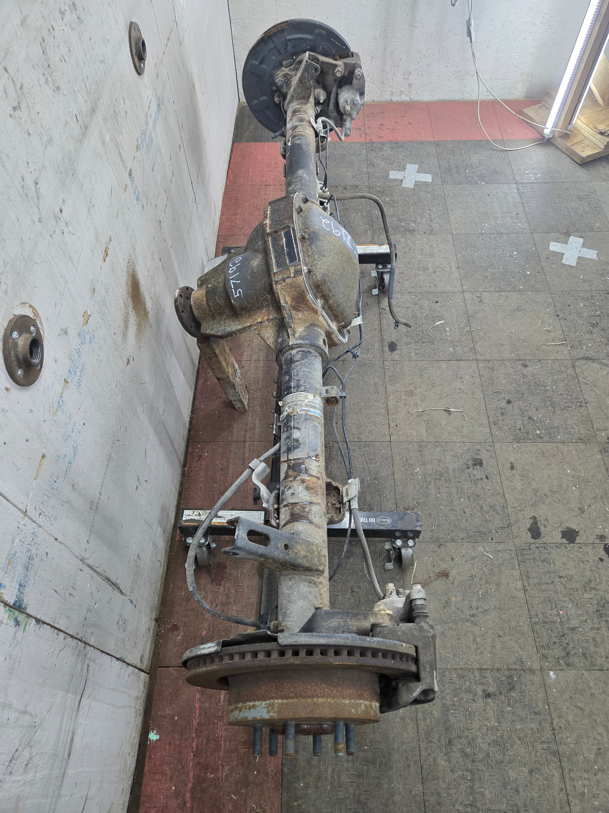 2015-2017 Ford F150 9.75" Rear Axle 3.31 Gear Ratio Electronic Locking