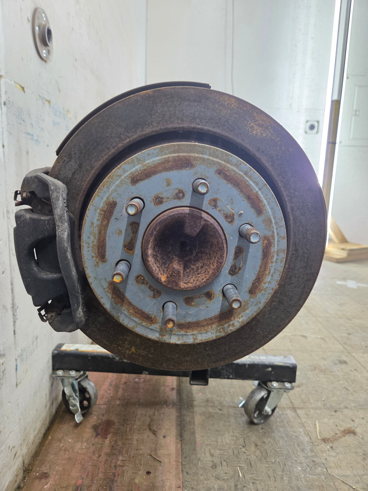 2015-2017 Ford F150 9.75" Rear Axle 3.31 Gear Ratio Electronic Locking