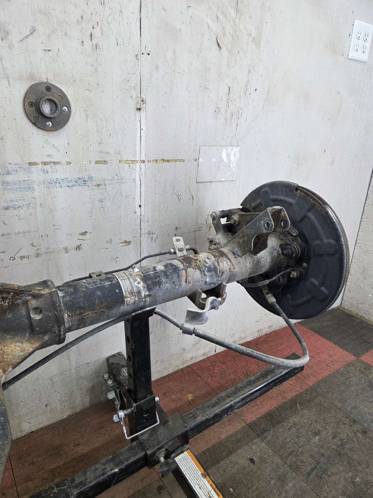 2015-2017 Ford F150 9.75" Rear Axle 3.31 Gear Ratio Electronic Locking