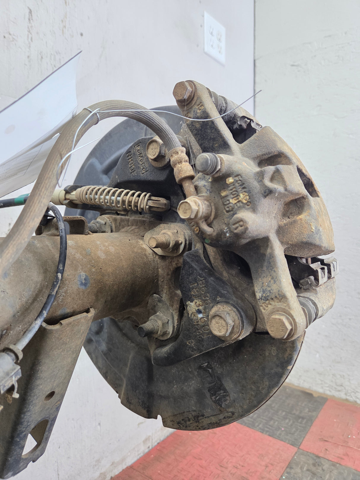 2012-2014 Ford F150 9.75" Rear Axle 3.55 Gear Ratio Limited Slip