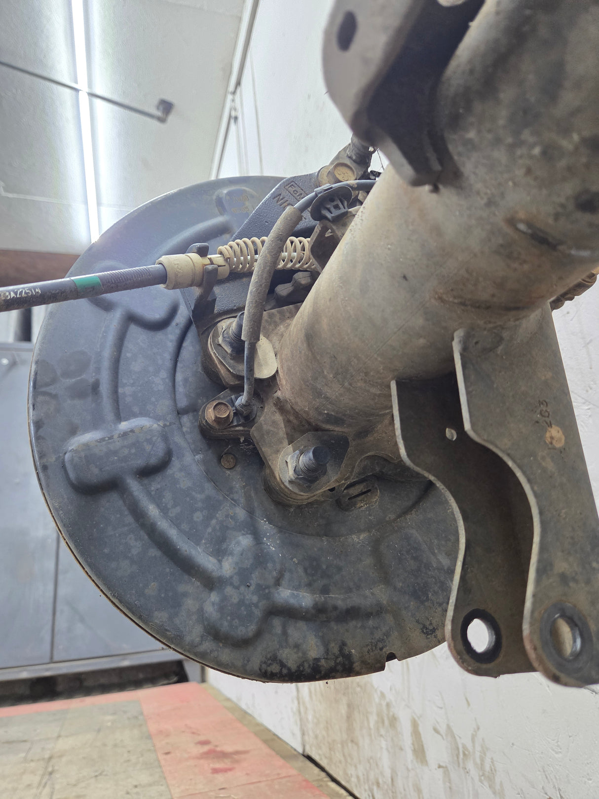 2012-2014 Ford F150 9.75" Rear Axle 3.55 Gear Ratio Limited Slip