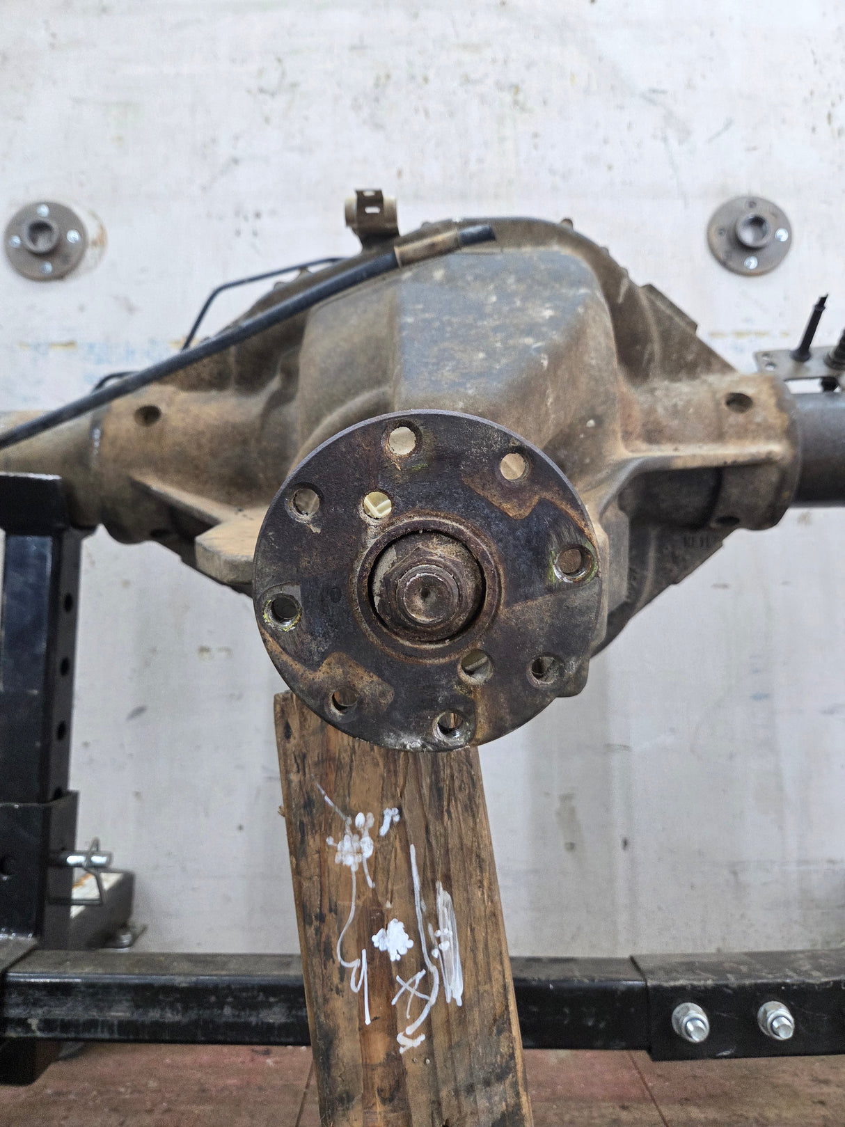 2012-2014 Ford F150 9.75" Rear Axle 3.55 Gear Ratio Limited Slip