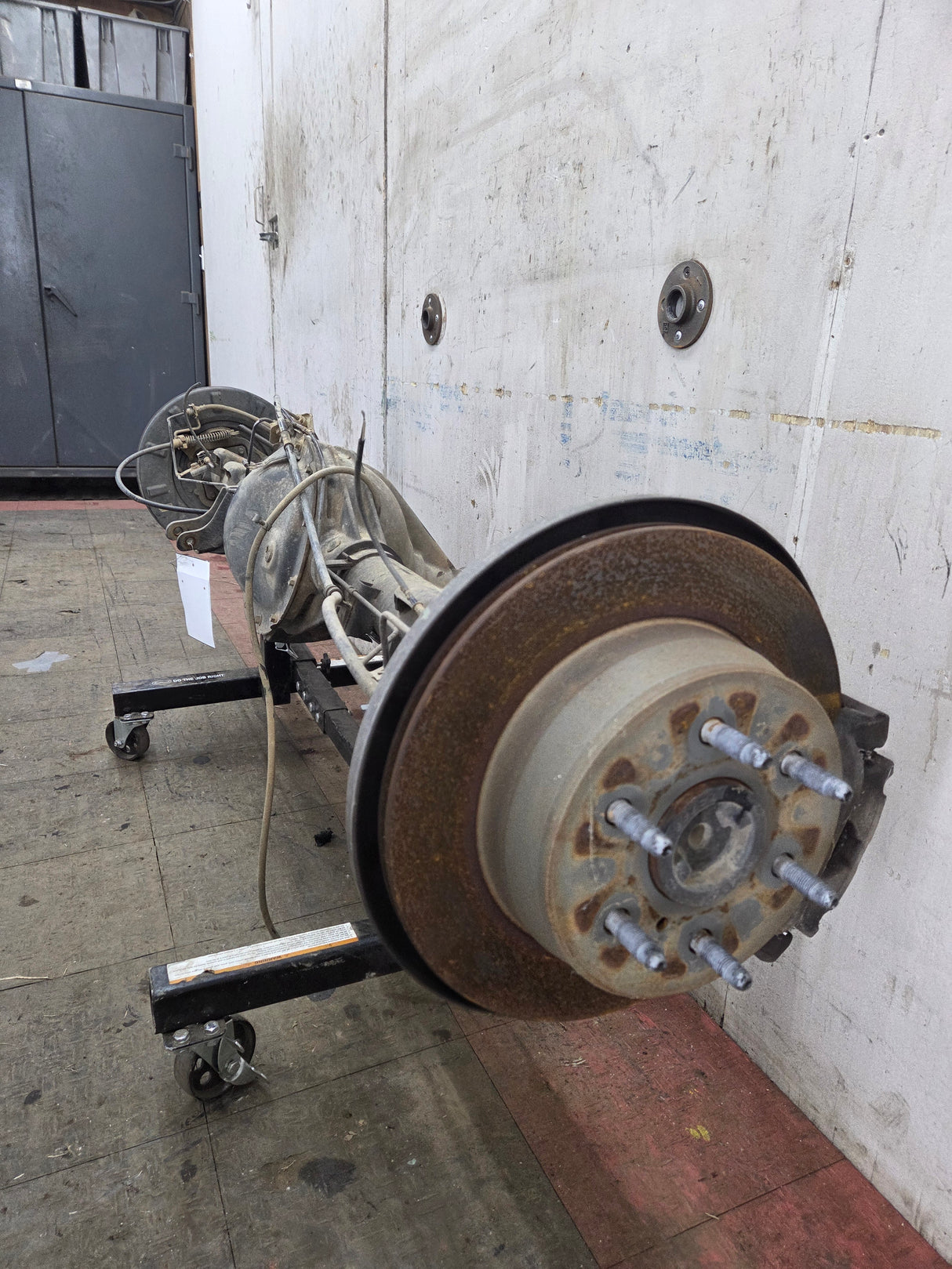 2014-2018 Chevrolet Silverado GMC Sierra 1500 Rear Axle 9.5" ring gear, 12 bolt, 3.42 ratio