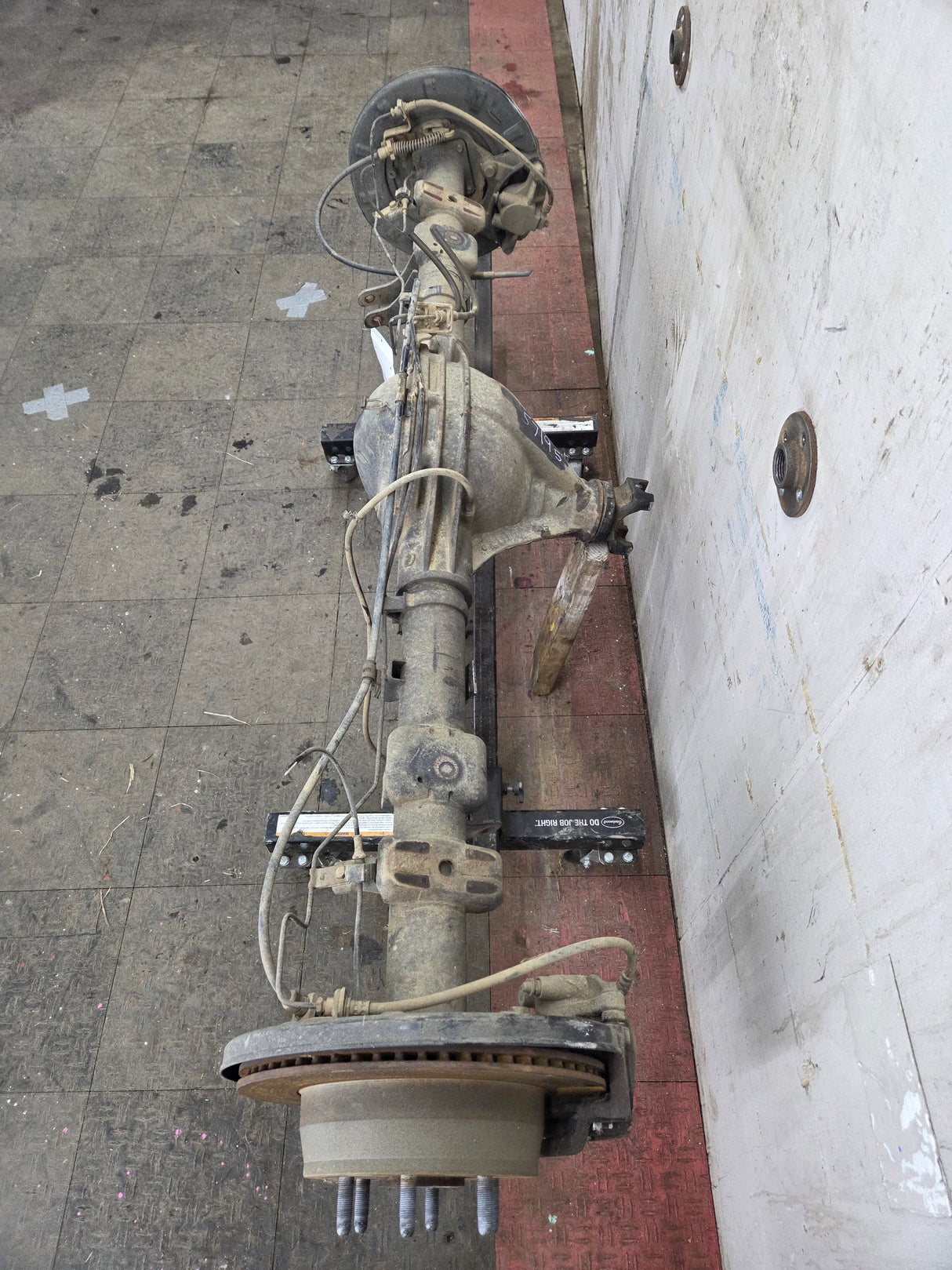 2014-2018 Chevrolet Silverado GMC Sierra 1500 Rear Axle 9.5" ring gear, 12 bolt, 3.42 ratio