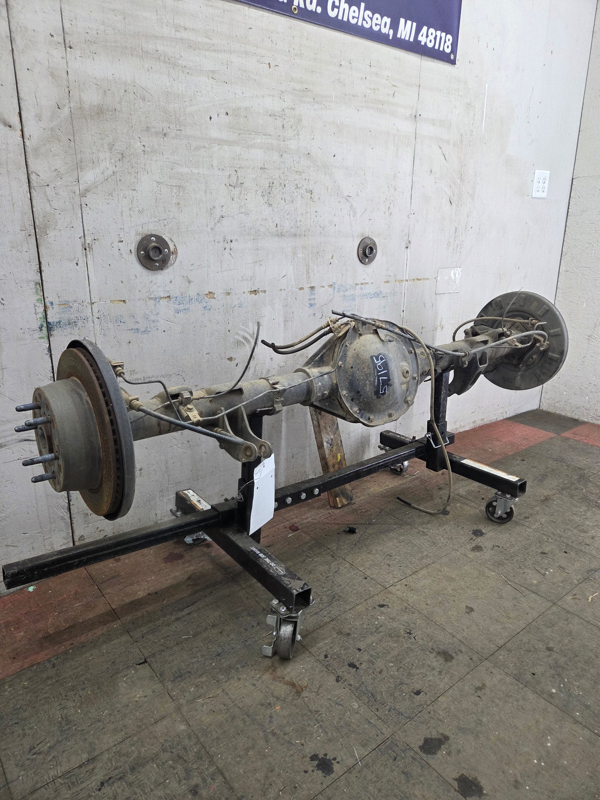 2014-2018 Chevrolet Silverado GMC Sierra 1500 Rear Axle 9.5" ring gear, 12 bolt, 3.42 ratio