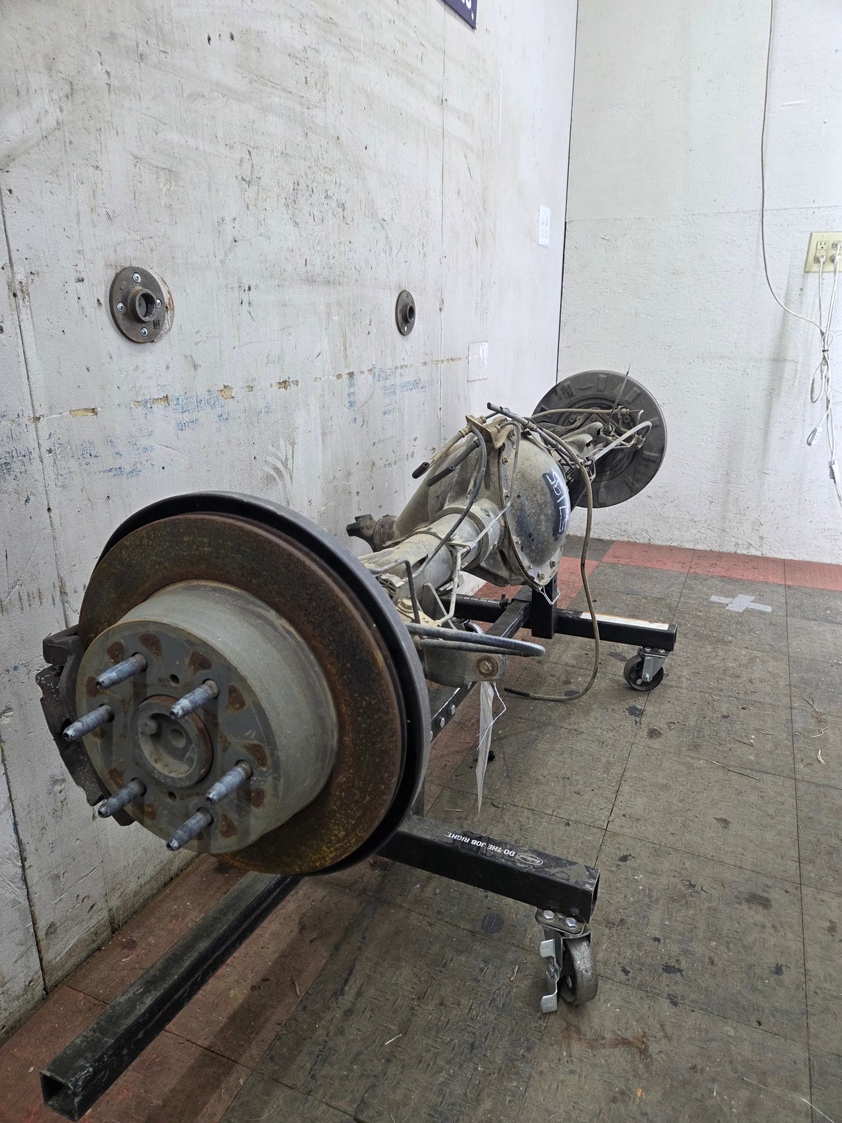 2014-2018 Chevrolet Silverado GMC Sierra 1500 Rear Axle 9.5" ring gear, 12 bolt, 3.42 ratio