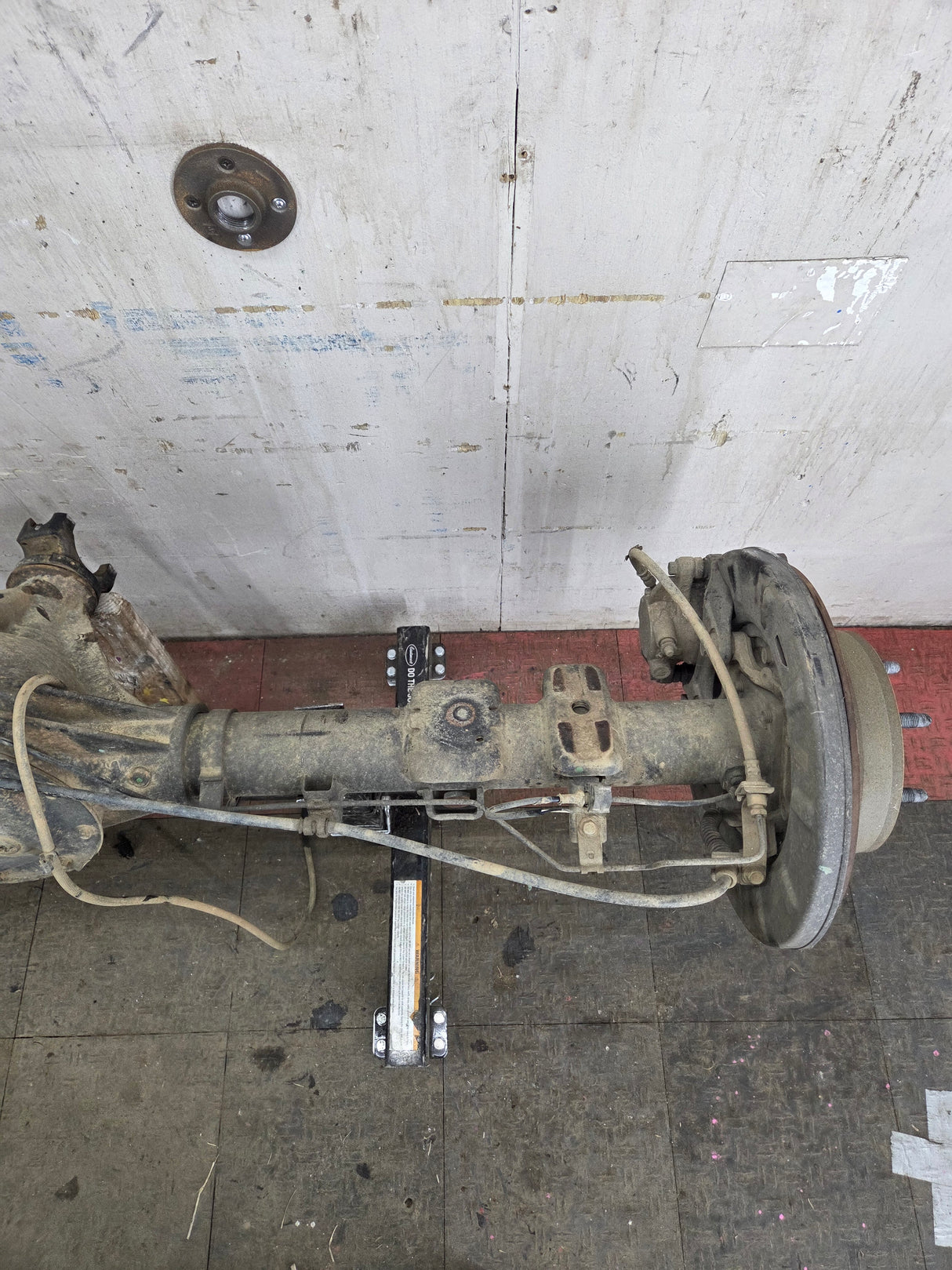 2014-2018 Chevrolet Silverado GMC Sierra 1500 Rear Axle 9.5" ring gear, 12 bolt, 3.42 ratio