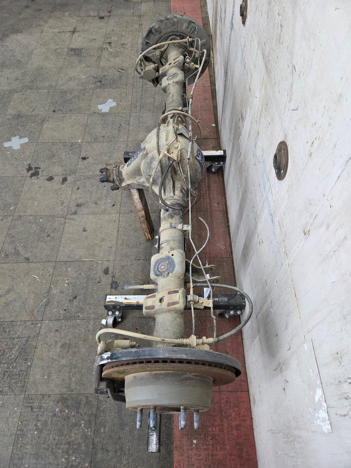 2014-2018 Chevrolet Silverado GMC Sierra 1500 Rear Axle 9.5" ring gear, 12 bolt, 3.42 ratio