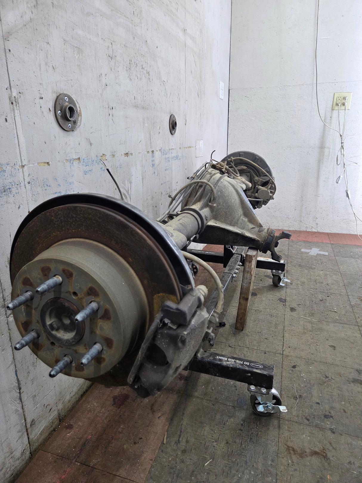 2014-2018 Chevrolet Silverado GMC Sierra 1500 Rear Axle 9.5" ring gear, 12 bolt, 3.42 ratio