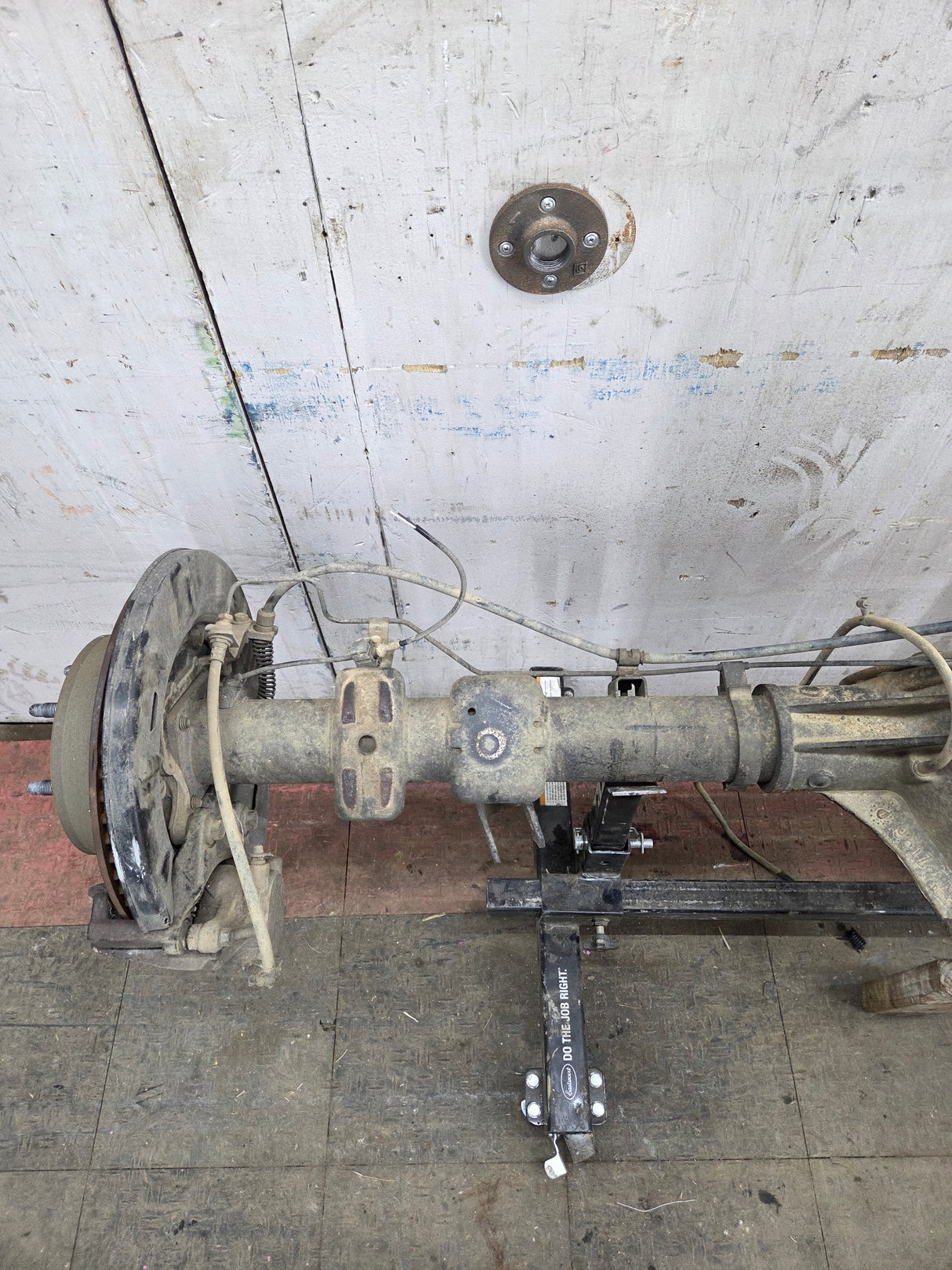 2014-2018 Chevrolet Silverado GMC Sierra 1500 Rear Axle 9.5" ring gear, 12 bolt, 3.42 ratio