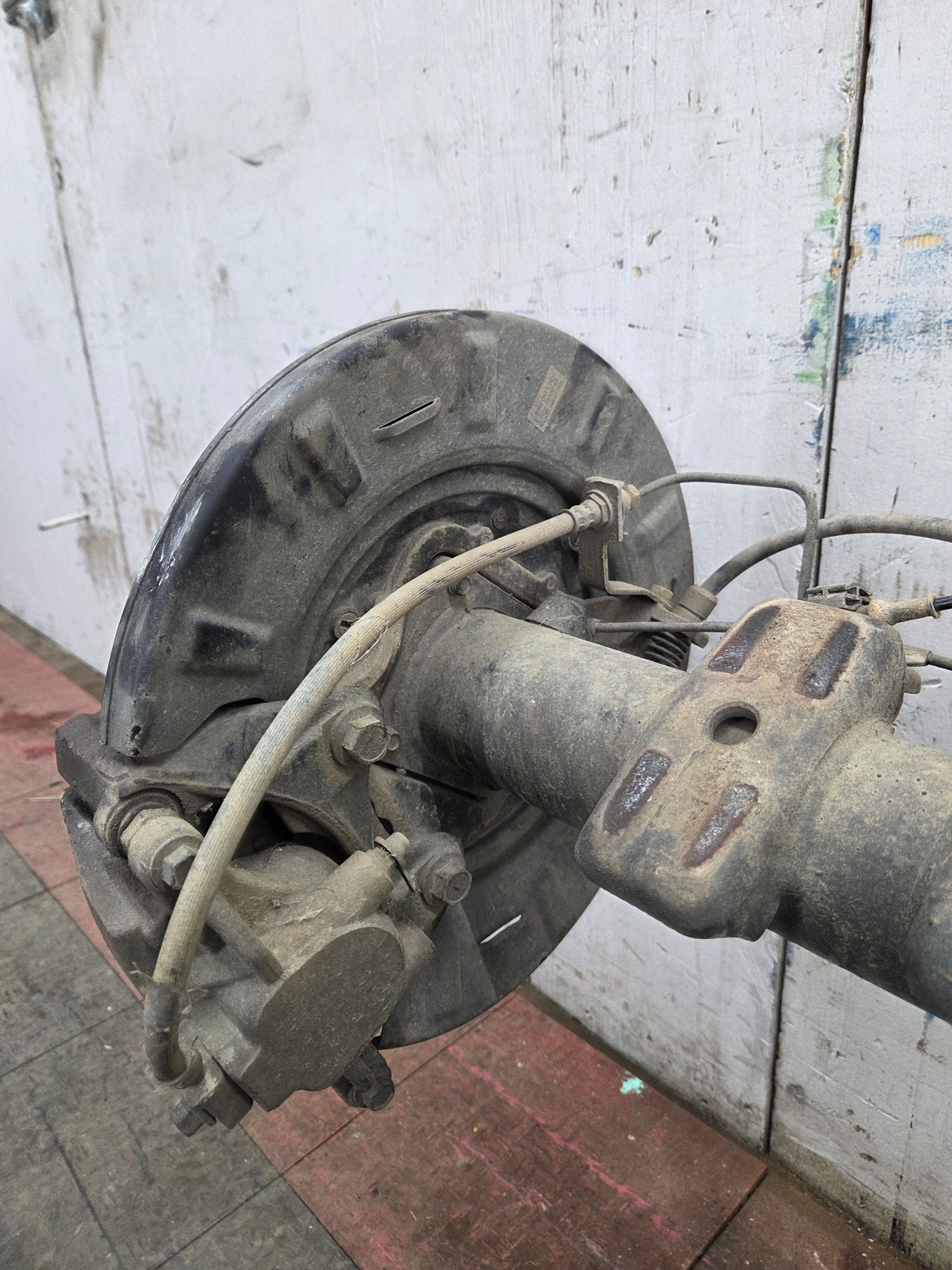 2014-2018 Chevrolet Silverado GMC Sierra 1500 Rear Axle 9.5" ring gear, 12 bolt, 3.42 ratio