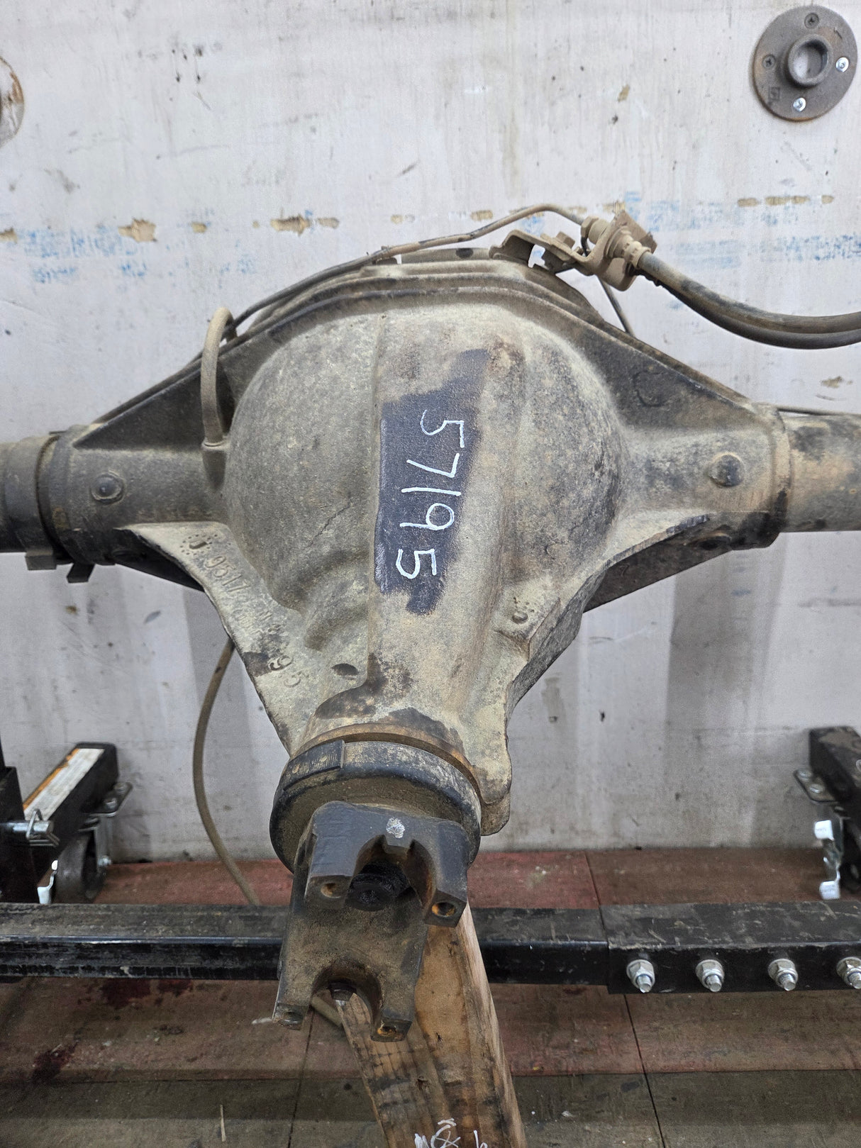 2014-2018 Chevrolet Silverado GMC Sierra 1500 Rear Axle 9.5" ring gear, 12 bolt, 3.42 ratio