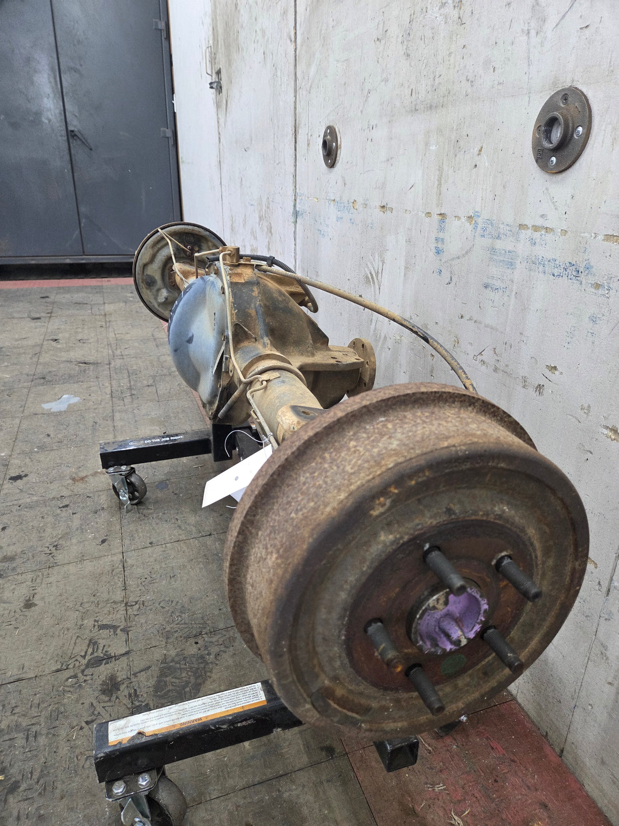 1993-1997 Ford Ranger Rear Axle 8.8" 9" 3.08 Gear ratio Drum Brake