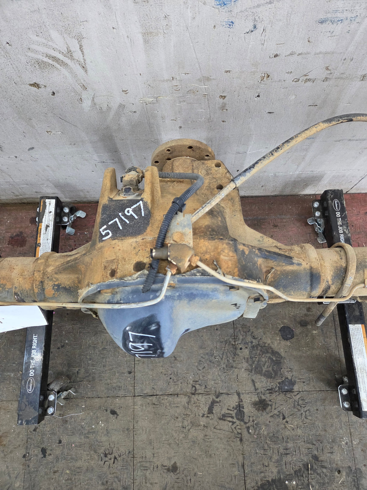 1993-1997 Ford Ranger Rear Axle 8.8" 9" 3.08 Gear ratio Drum Brake