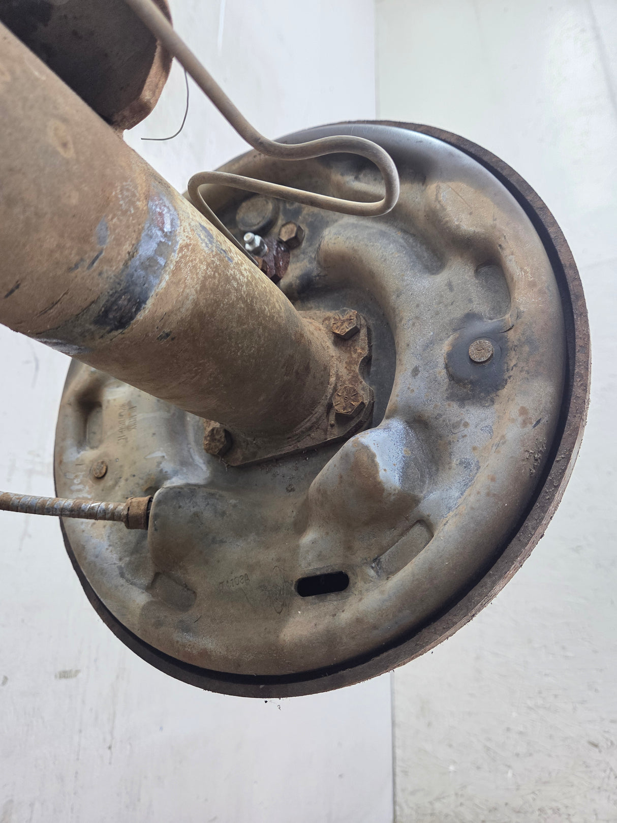 1993-1997 Ford Ranger Rear Axle 8.8" 9" 3.08 Gear ratio Drum Brake