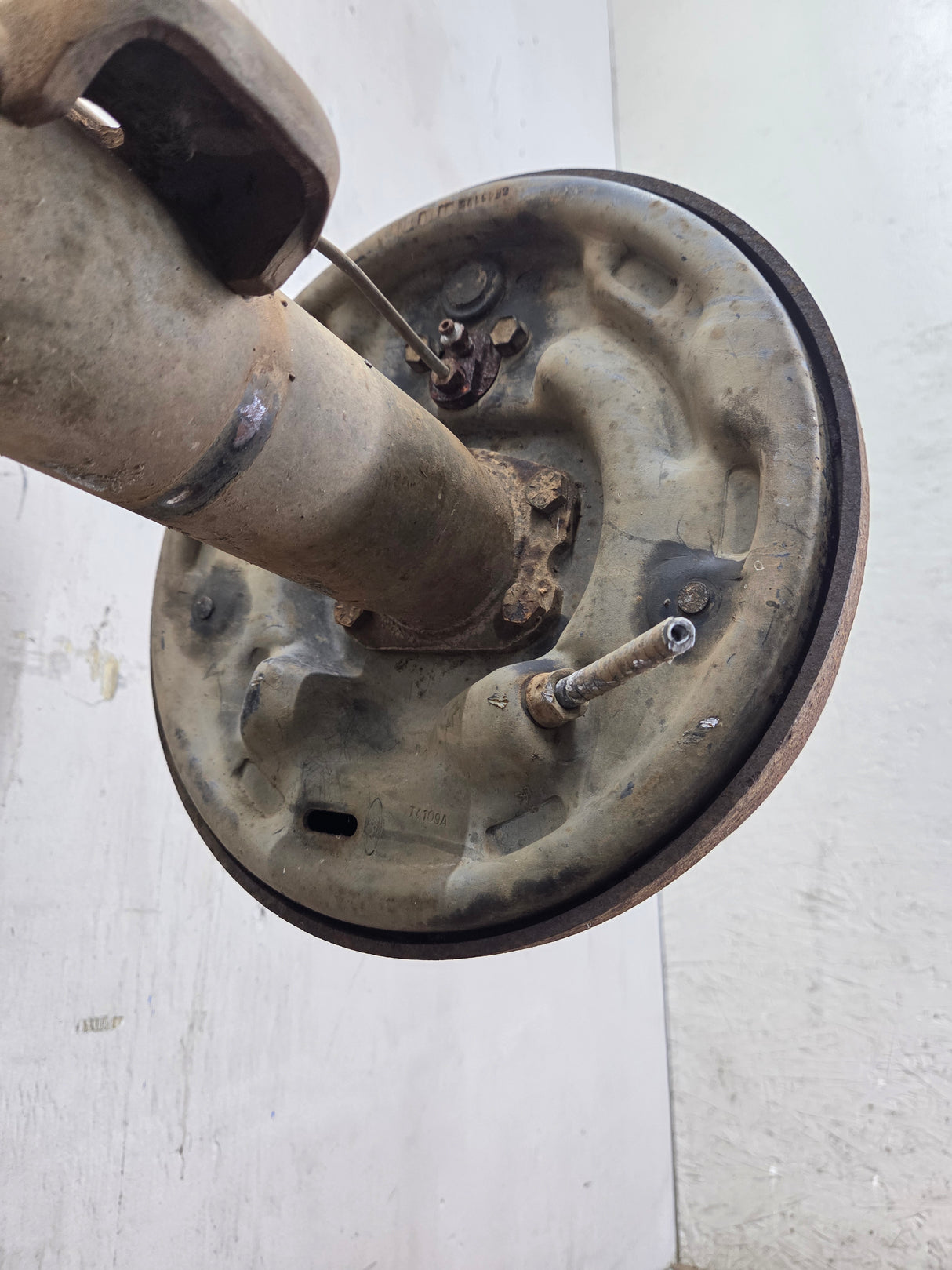 1993-1997 Ford Ranger Rear Axle 8.8" 9" 3.08 Gear ratio Drum Brake