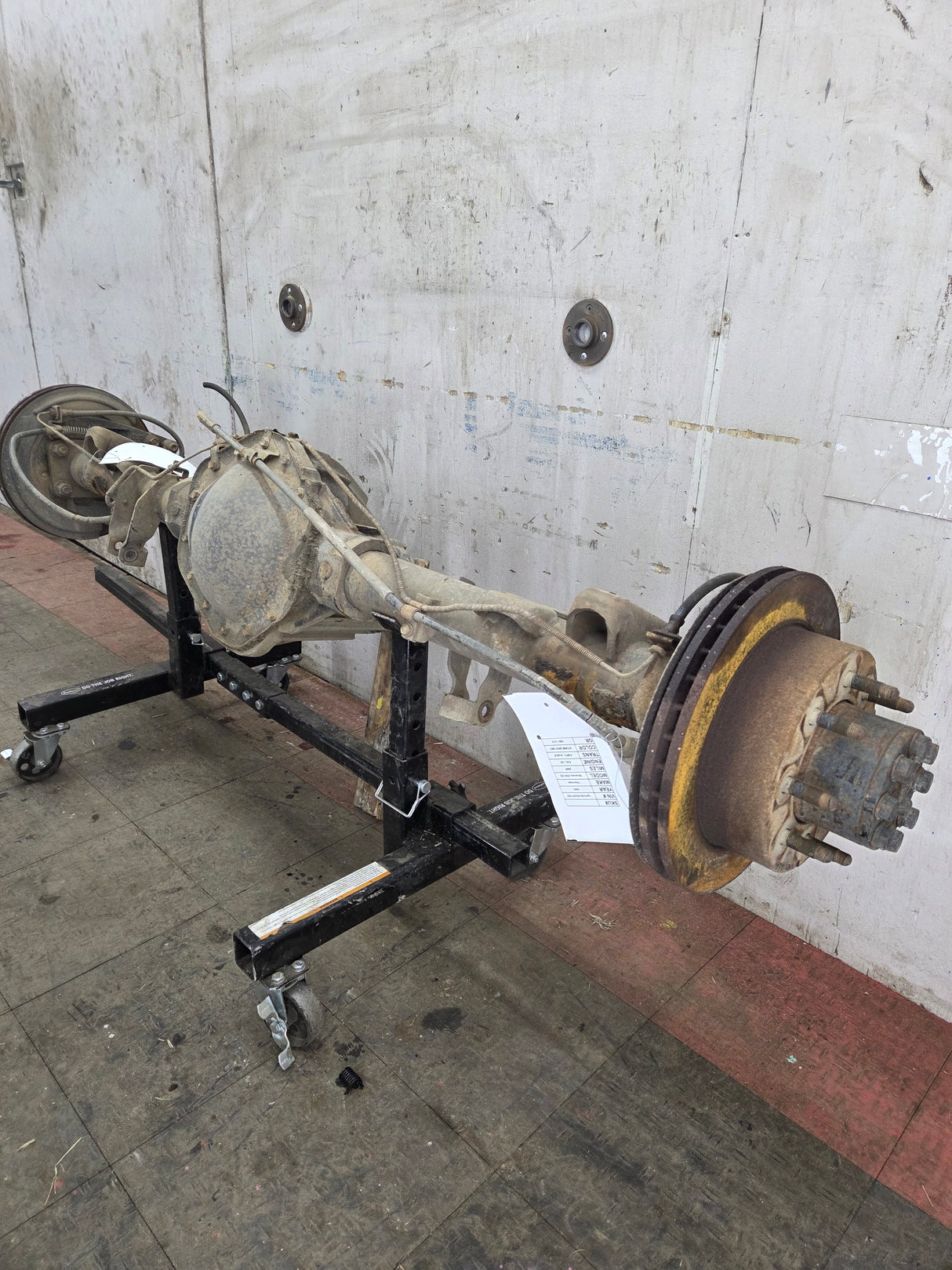 2001-2007 Chevrolet Silverado / GMC Sierra 2500 3500 HD Rear Axle 4.10 10.5"