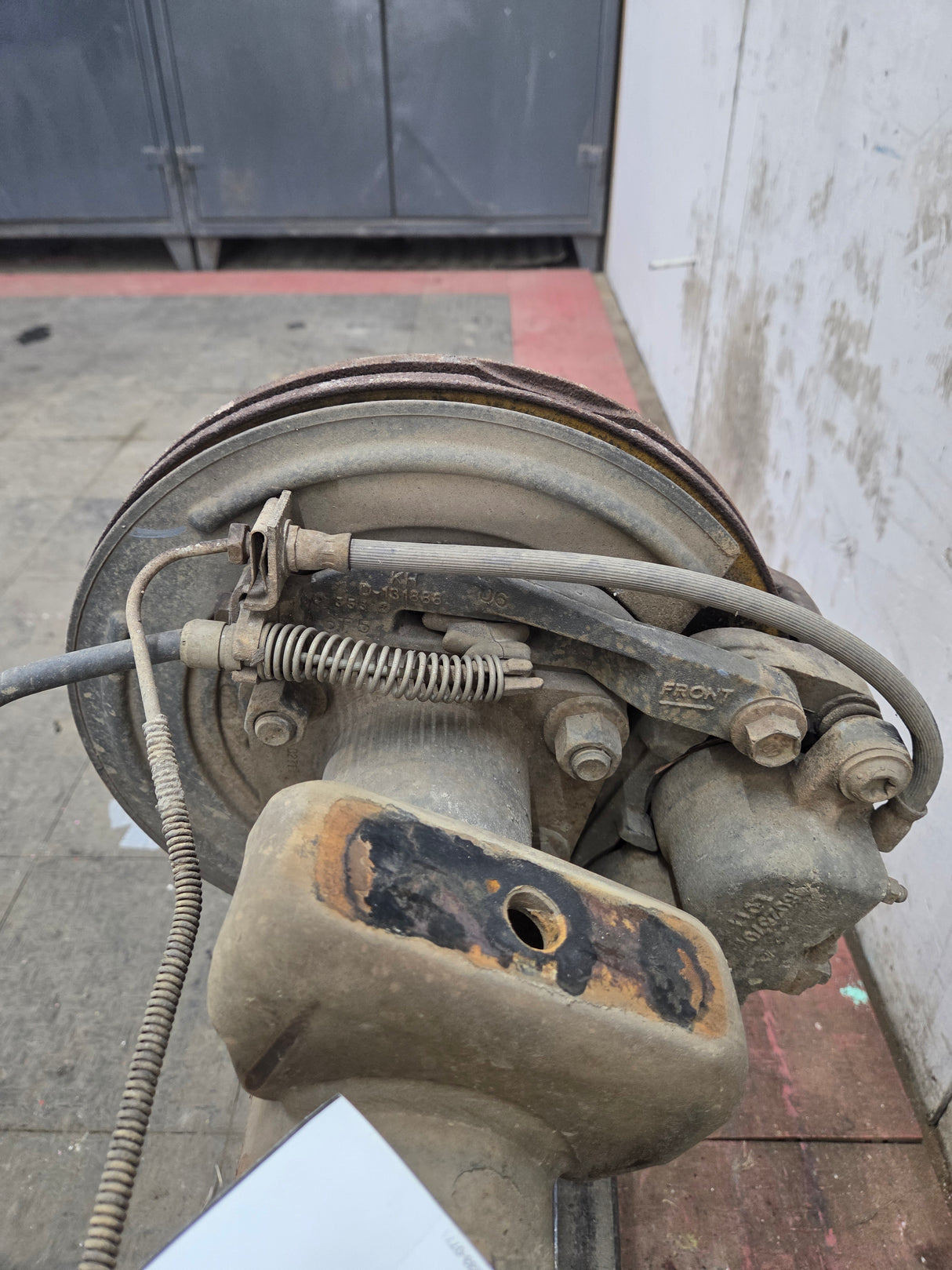 2001-2007 Chevrolet Silverado / GMC Sierra 2500 3500 HD Rear Axle 4.10 10.5"