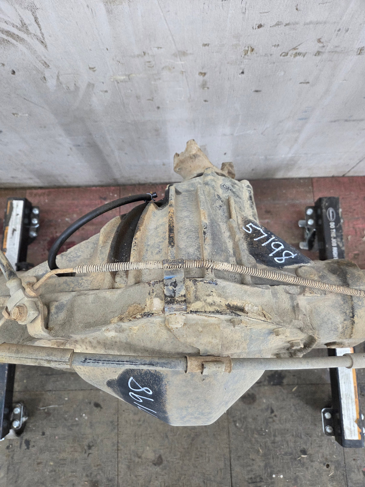 2001-2007 Chevrolet Silverado / GMC Sierra 2500 3500 HD Rear Axle 4.10 10.5"