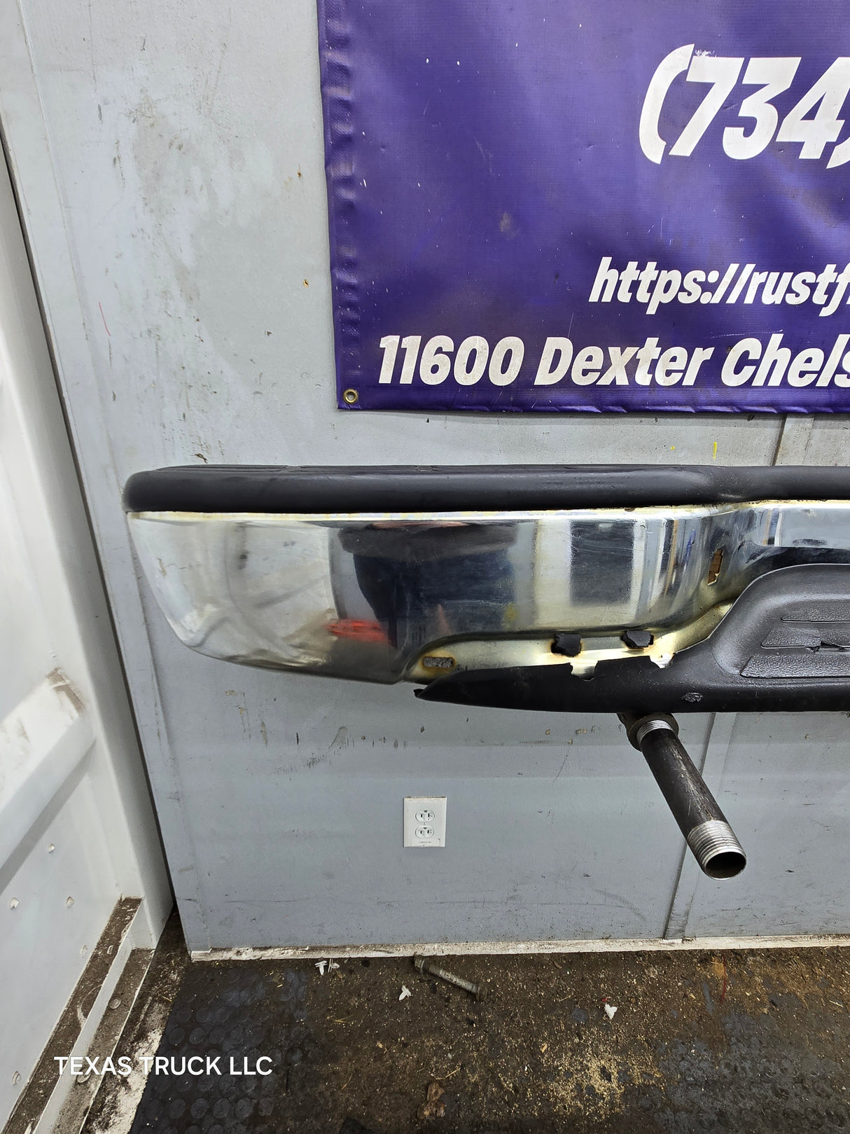 1999-2007 Chevrolet Silverado / GMC Sierra 2500 3500 HD Rear Bumper - Chrome