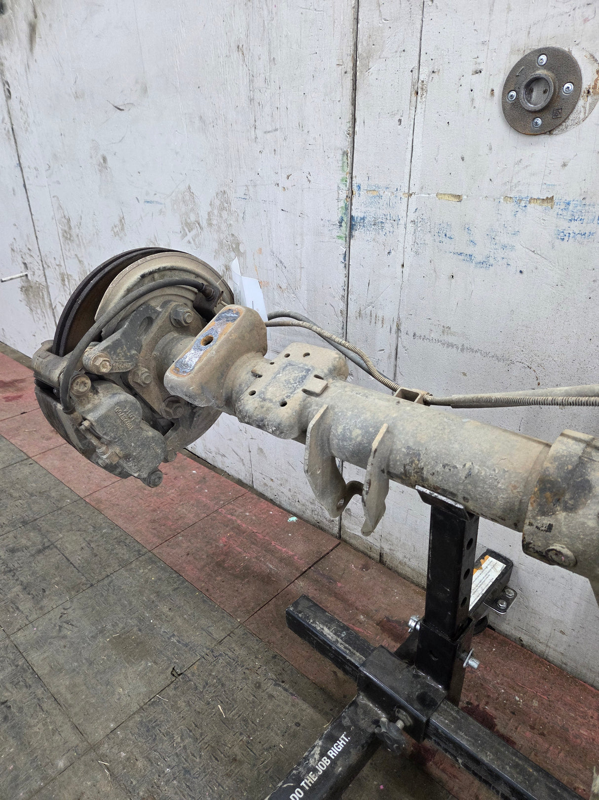 2001-2007 Chevrolet Silverado / GMC Sierra 2500 3500 HD Rear Axle 4.10 10.5"