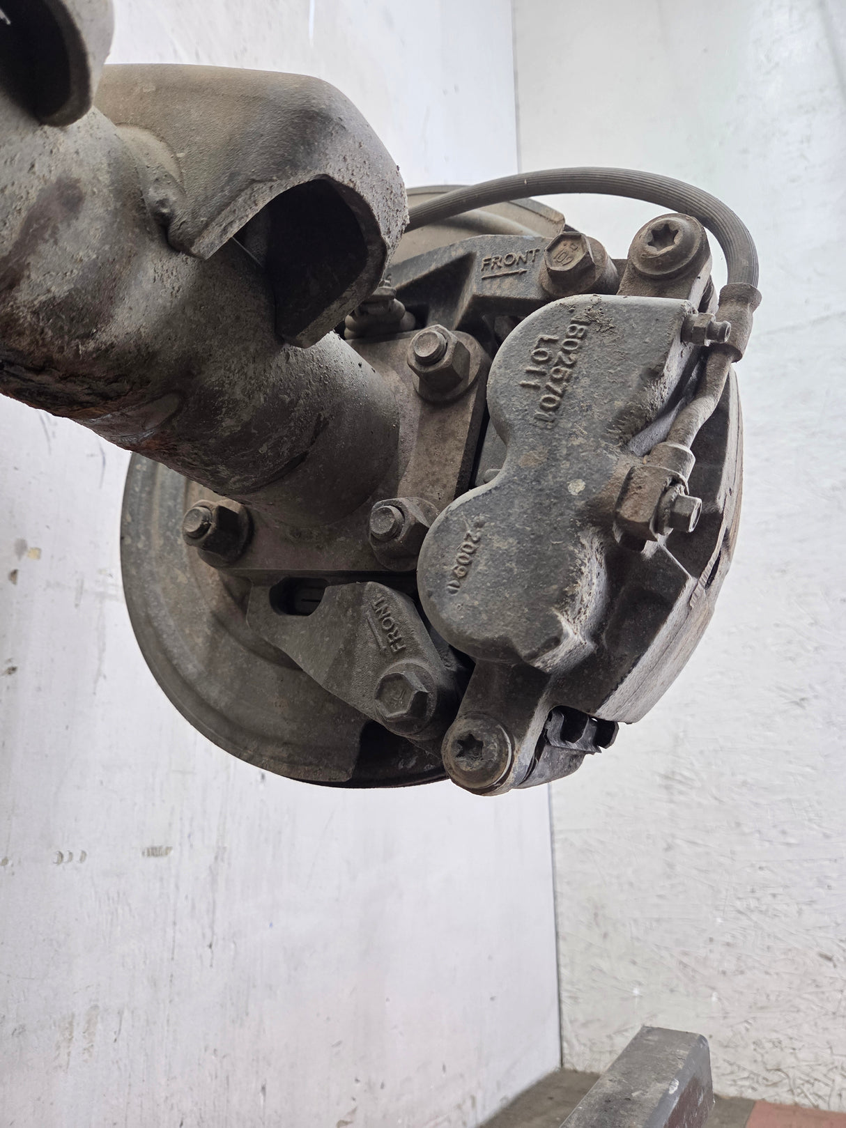 2001-2007 Chevrolet Silverado / GMC Sierra 2500 3500 HD Rear Axle 4.10 10.5"