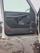 1999-2007 Chevrolet Silverado / GMC Sierra 1500 2500 HD 3500HD Regular Cab Body - Summit white