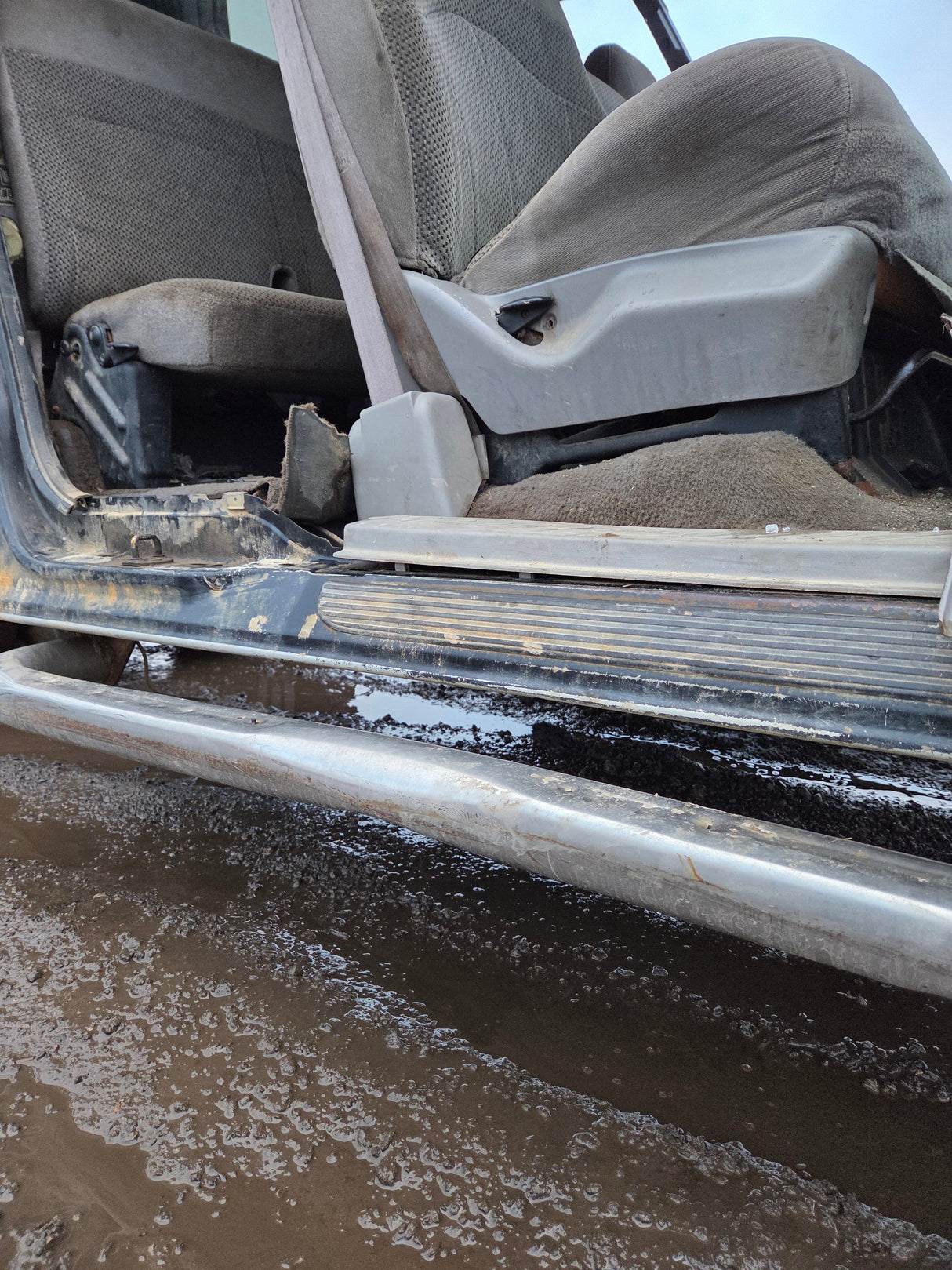 1997-2003 Ford F150 Crew Cab truck cab 4 door