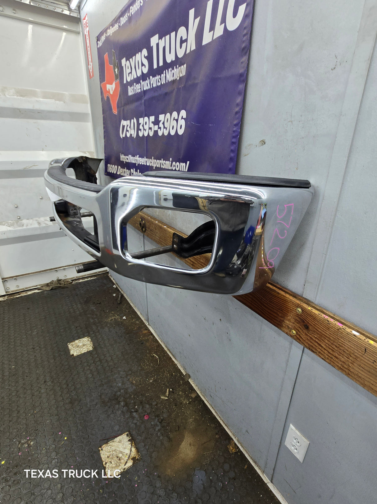 2011-2016 Ford Super F250 F350 Duty Front Bumper