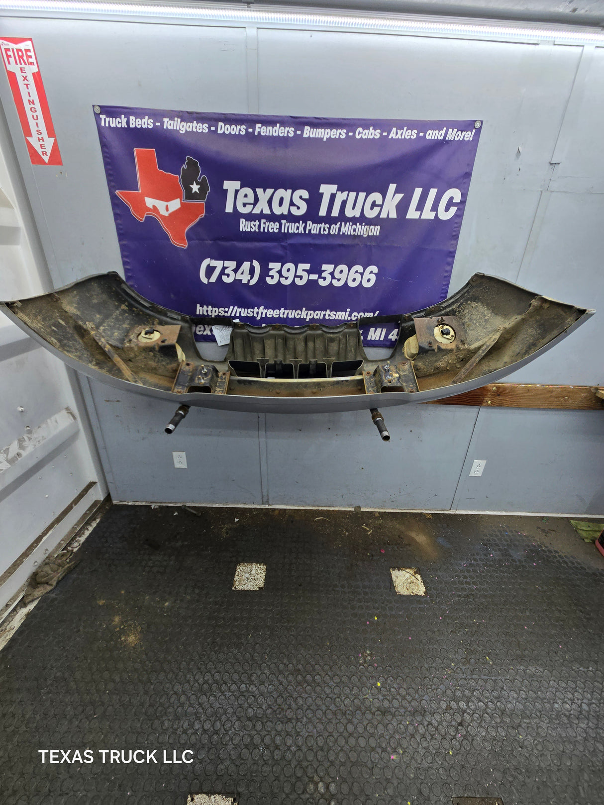 1999-2003 Ford F150 Front Bumper W/Fog Lights