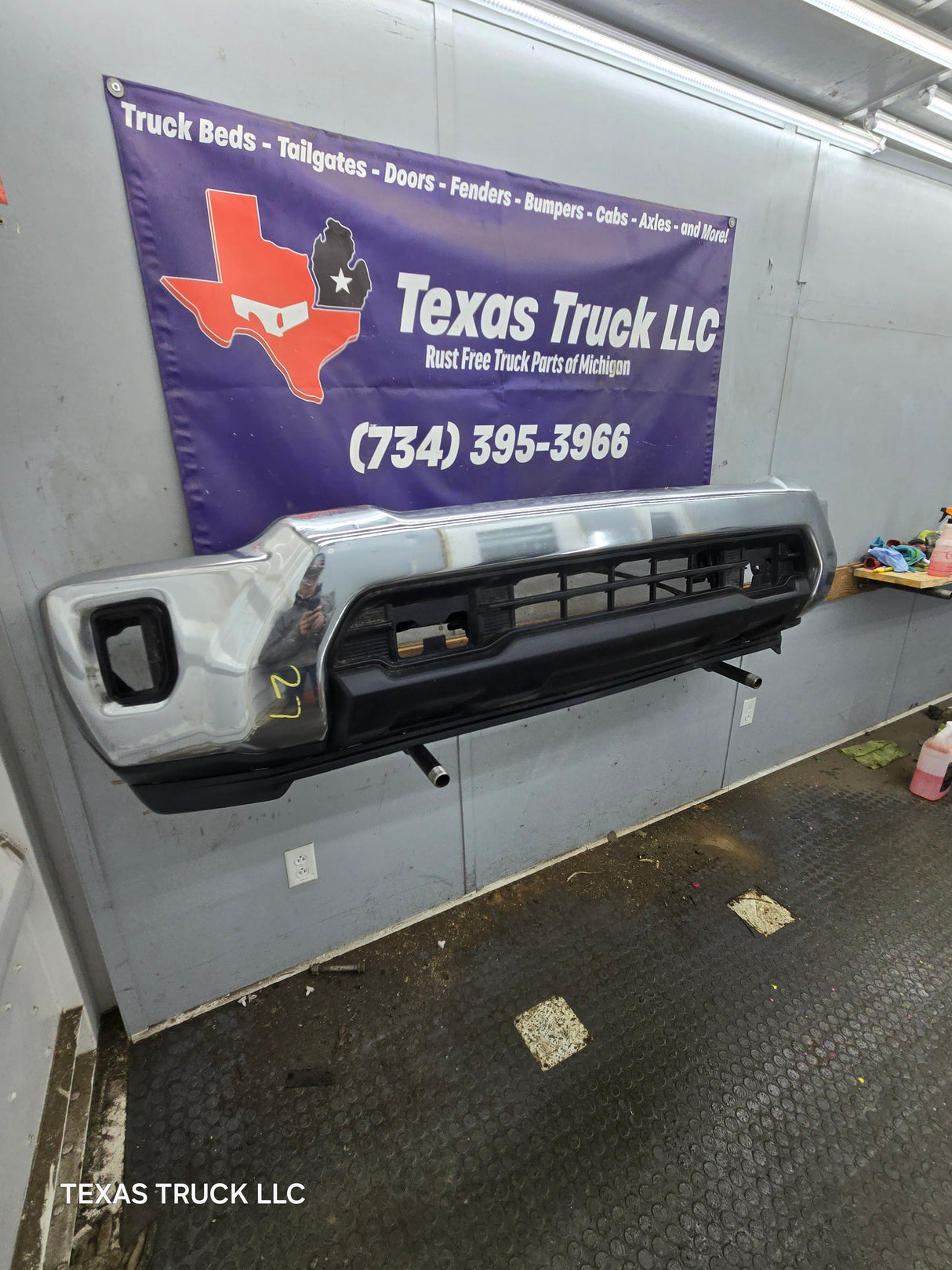 2024-2025 Chevrolet Silverado 2500/3500 HD Front Bumper - Chrome