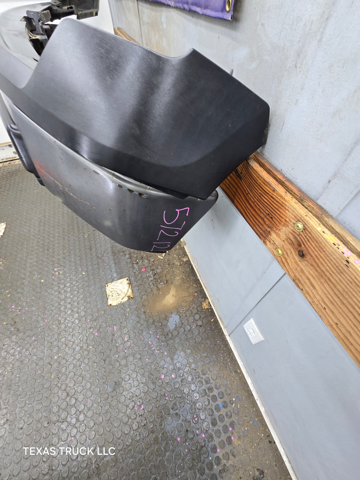 2009-2014 Ford F150 Front Bumper - Black