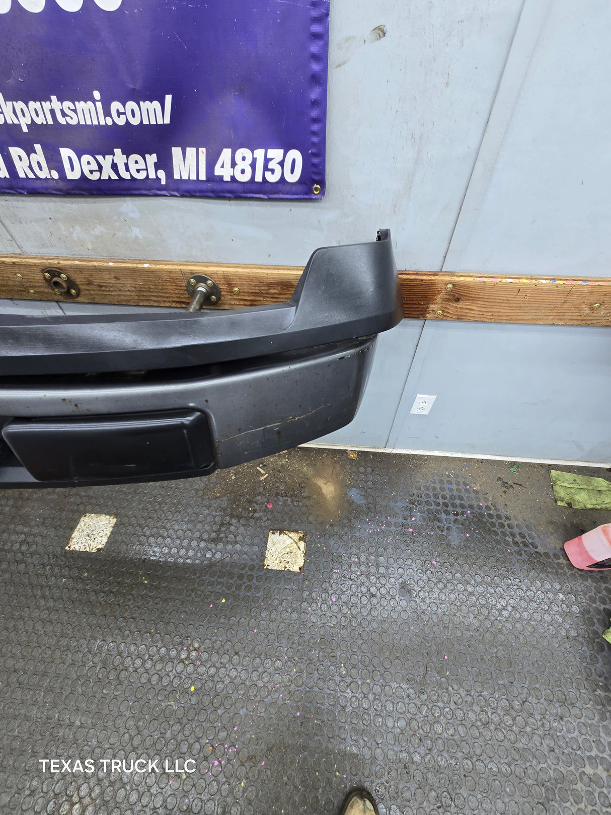 2009-2014 Ford F150 Front Bumper - Black