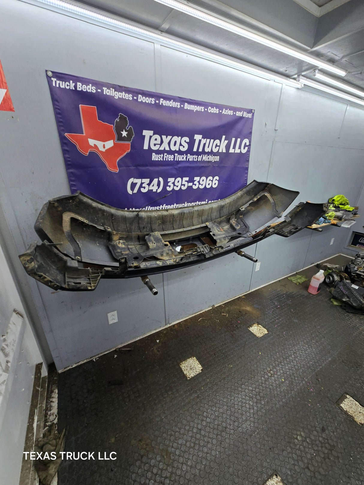 2009-2014 Ford F150 Front Bumper - Black