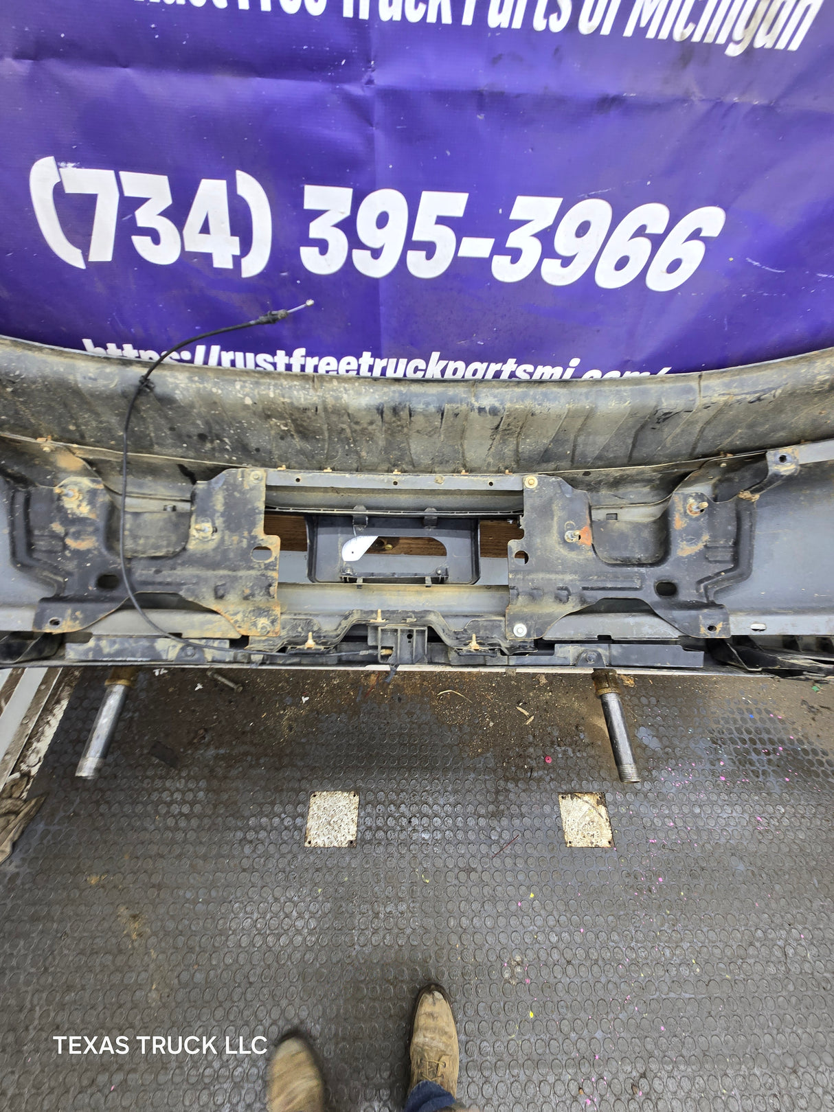 2009-2014 Ford F150 Front Bumper - Black