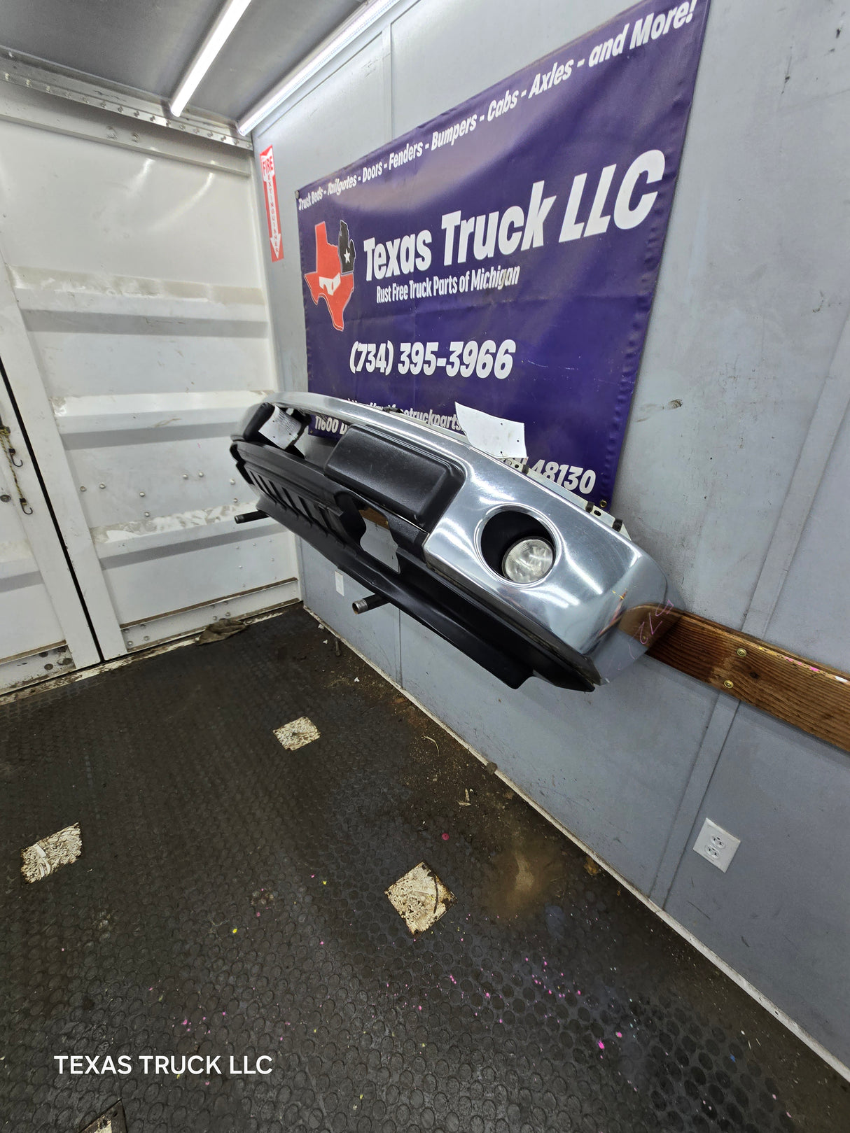 2009-2014 Ford F150 Front Bumper With Fog Light Holes