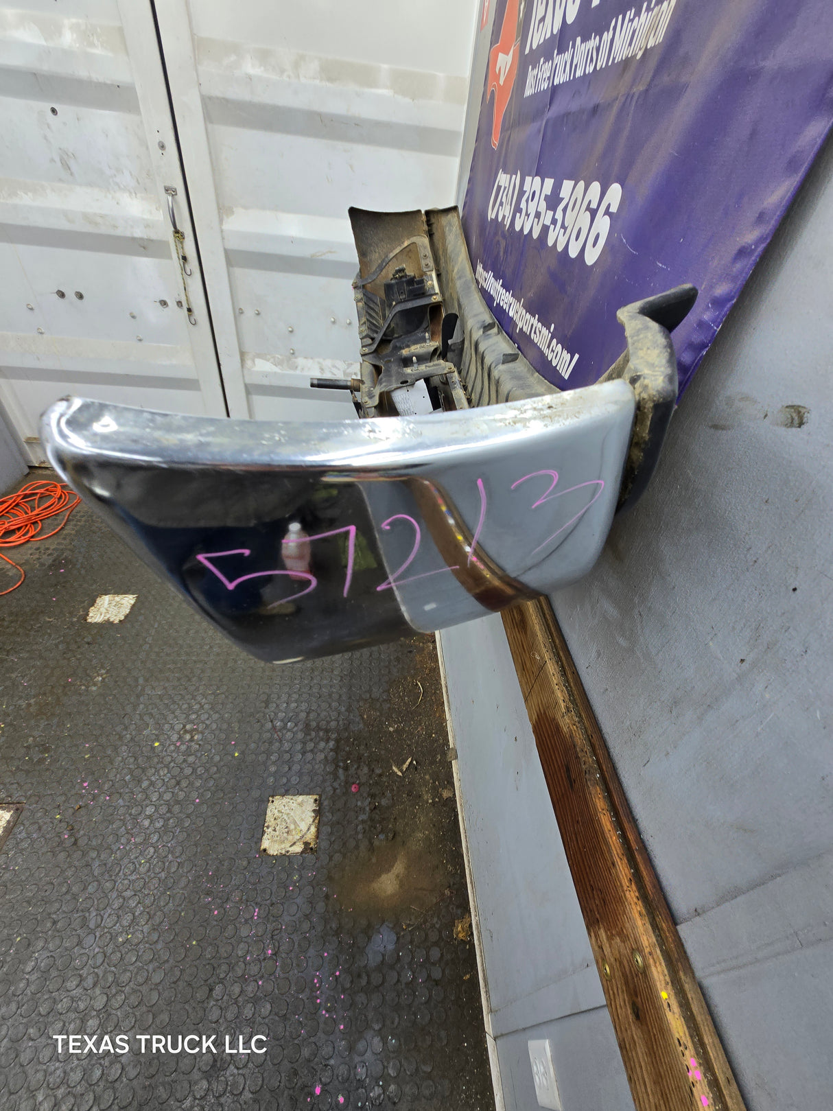 2009-2014 Ford F150 Front Bumper With Fog Light Holes