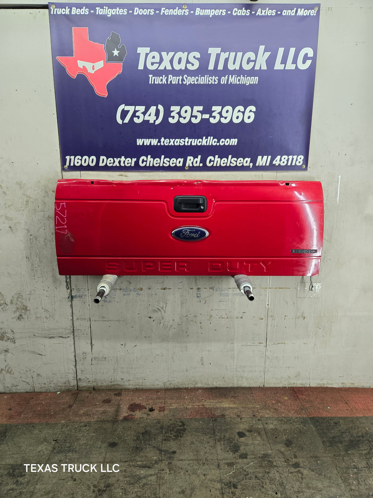 2008-2016 Ford Super Duty Tailgate F250 F350 F450 F550 - Red