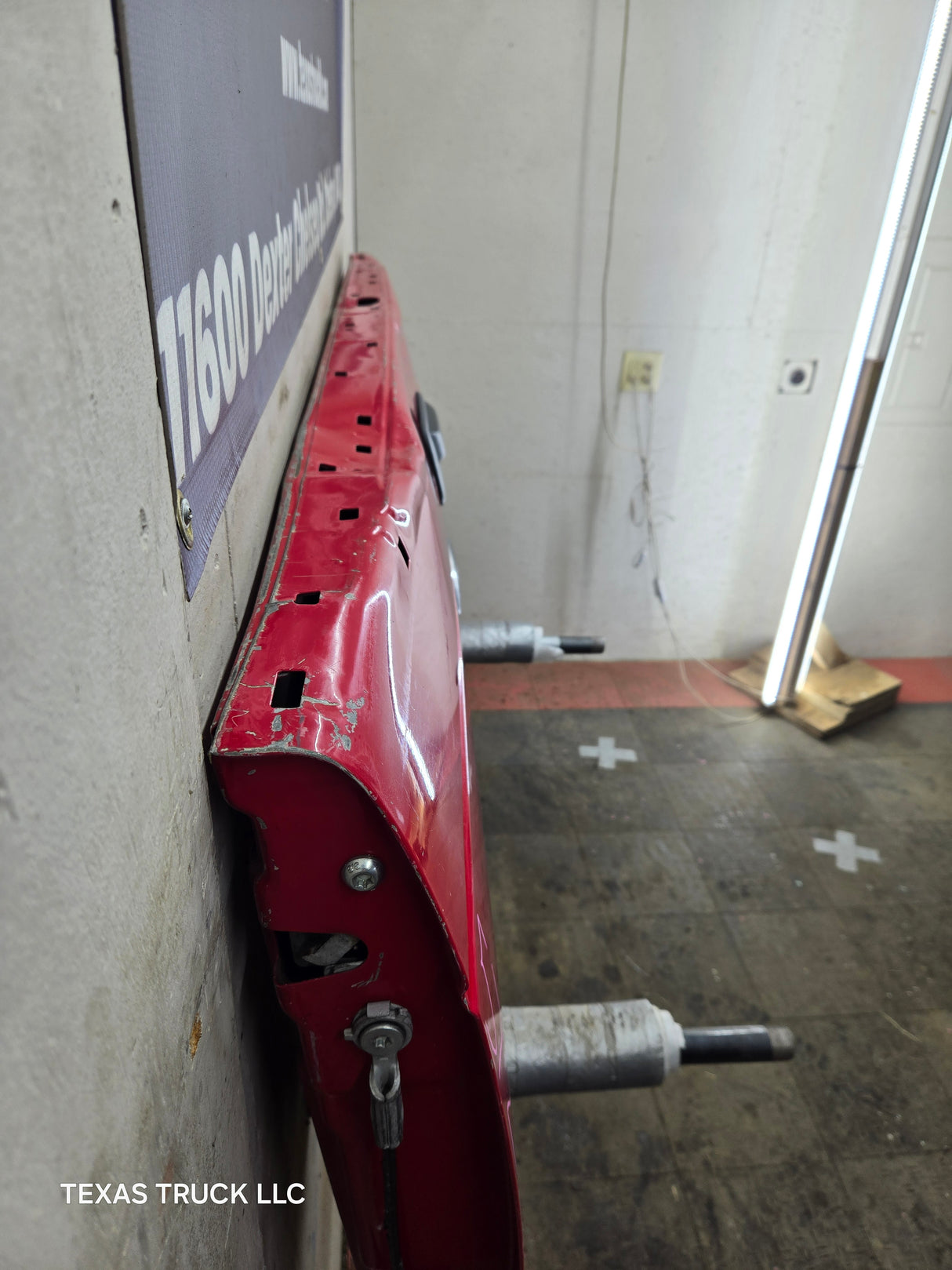 2008-2016 Ford Super Duty Tailgate F250 F350 F450 F550 - Red