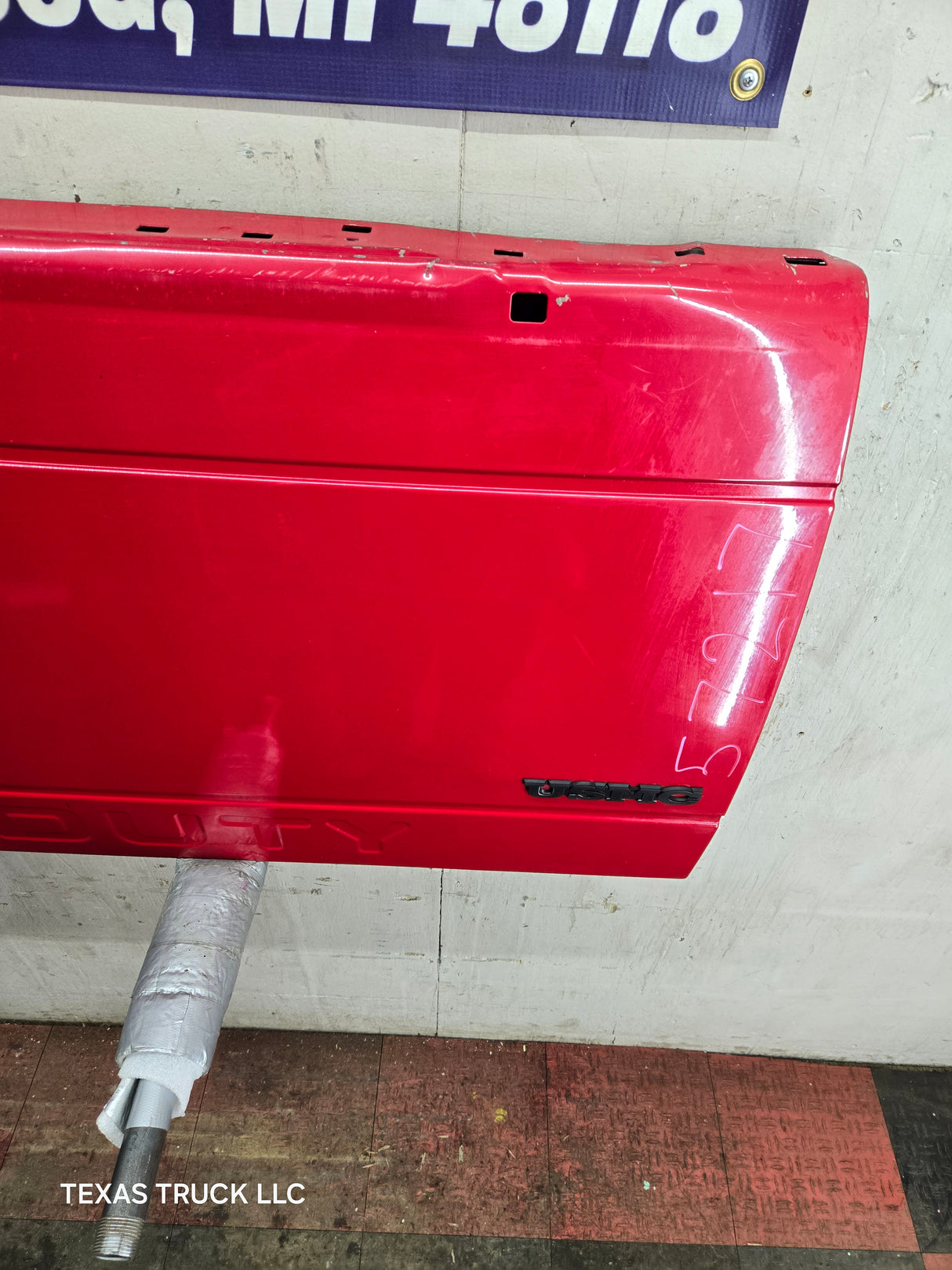 2008-2016 Ford Super Duty Tailgate F250 F350 F450 F550 - Red