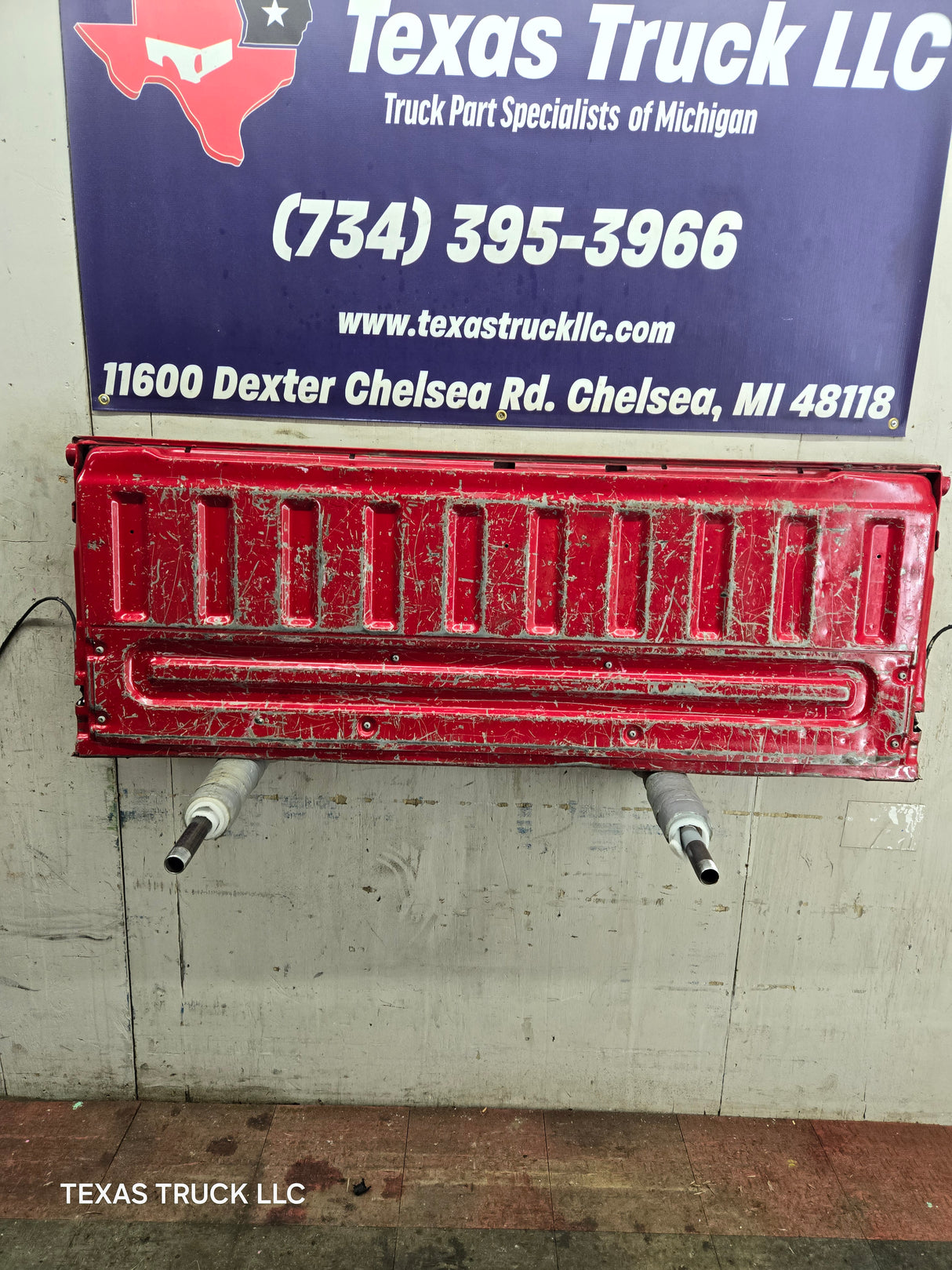 2008-2016 Ford Super Duty Tailgate F250 F350 F450 F550 - Red