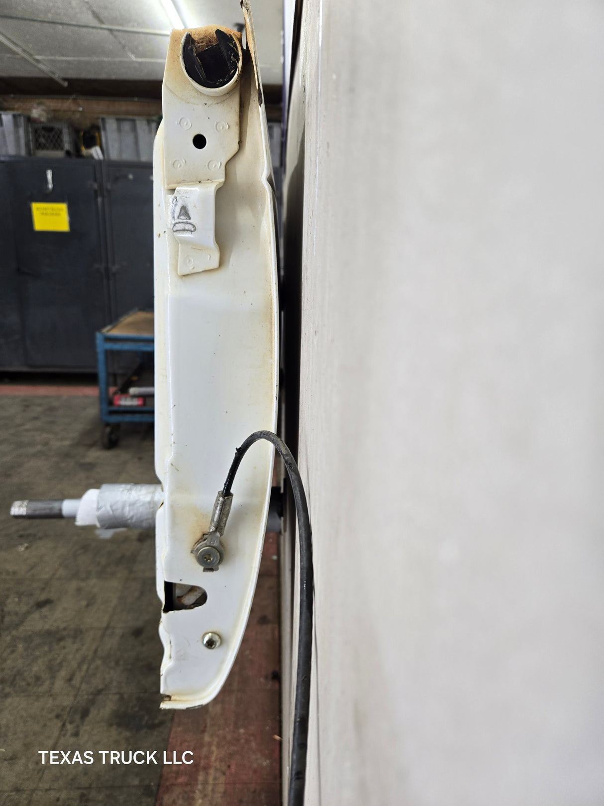 2008-2016 Ford Super Duty Tailgate F250 F350 F450 F550 - Oxford White