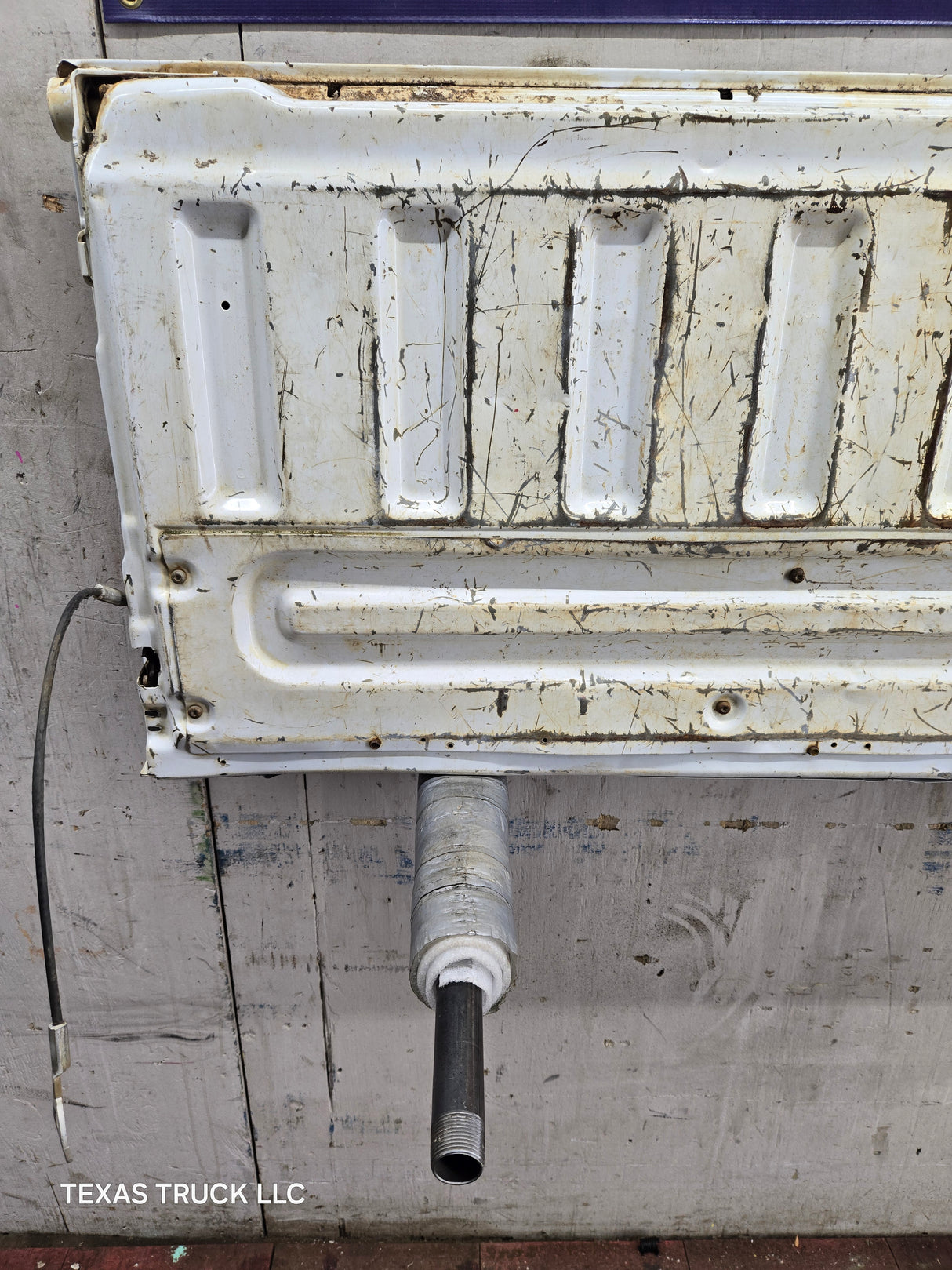 2008-2016 Ford Super Duty Tailgate F250 F350 F450 F550 - Oxford White