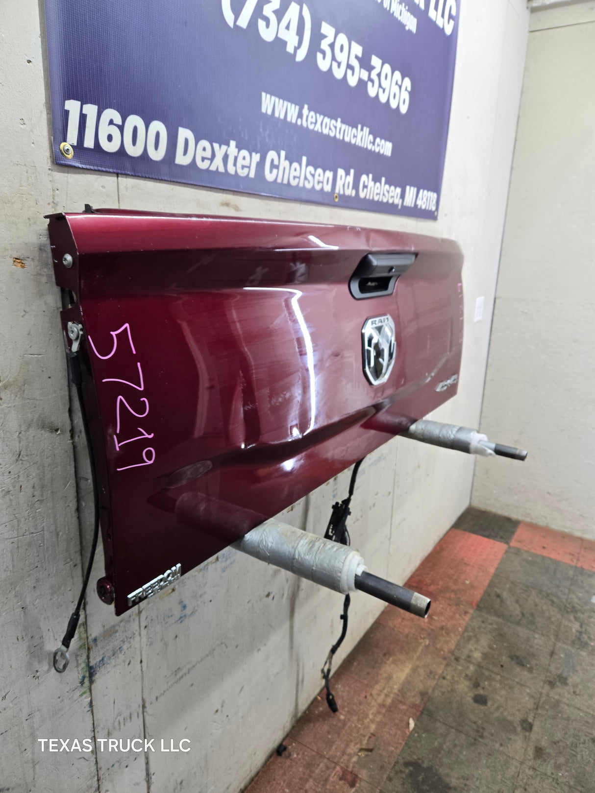 2019-2025 Dodge Ram 2500 3500 4500 5th Gen Tailgate - Maroon